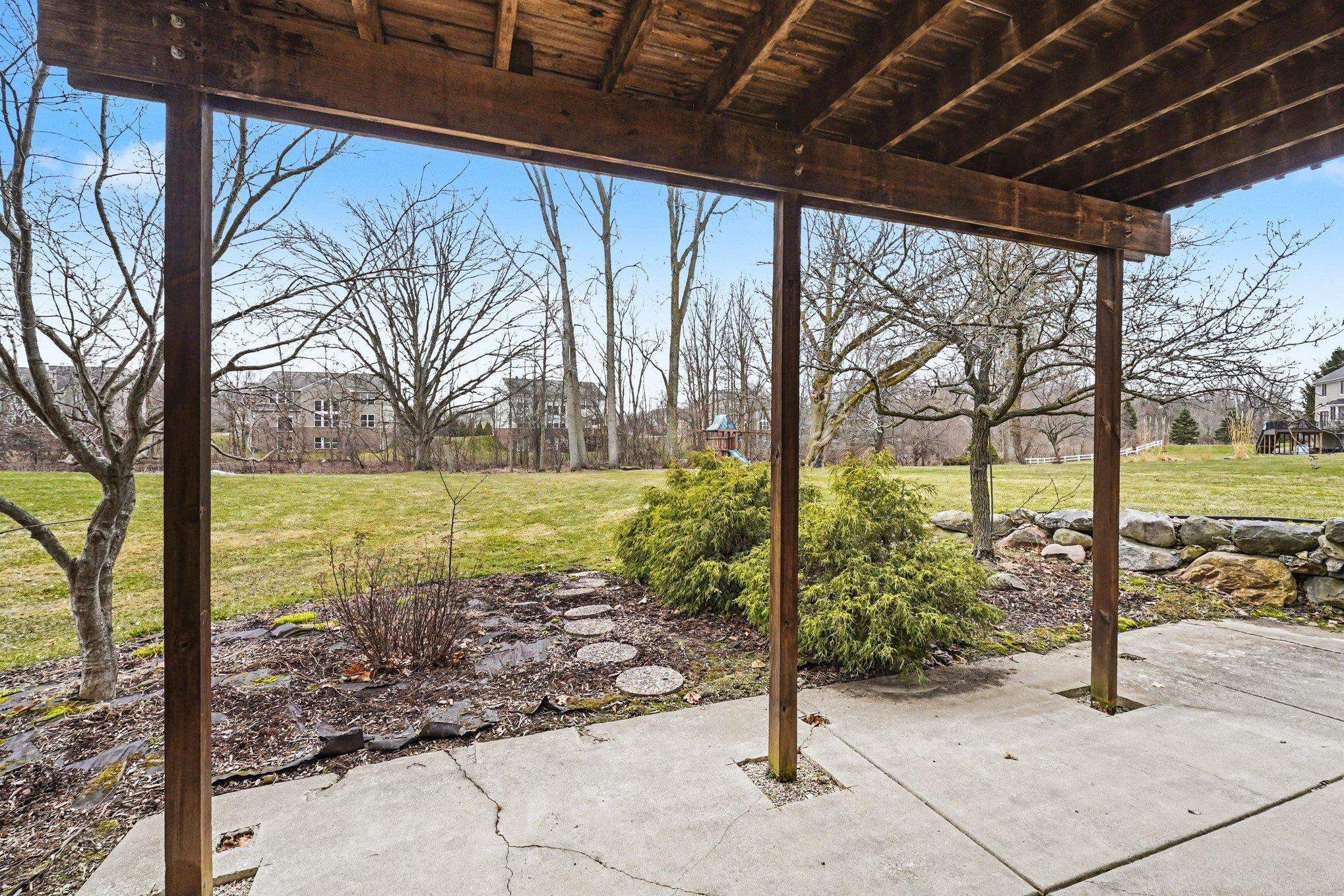 6131 Pine Creek Court, Grand Blanc, MI 48439 — Photo 28