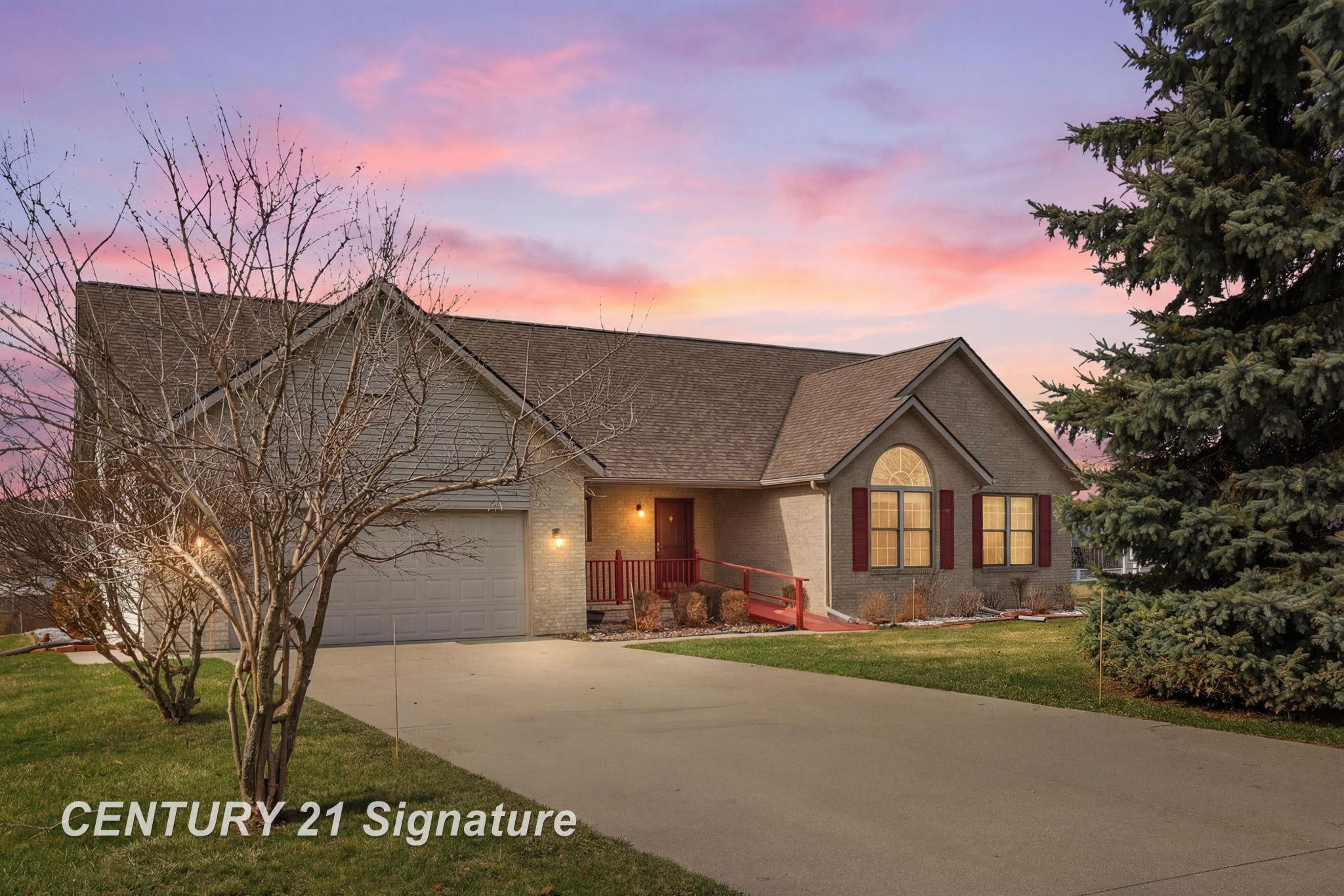 1215 Kennely Road, Saginaw, MI 48609 — Photo 2