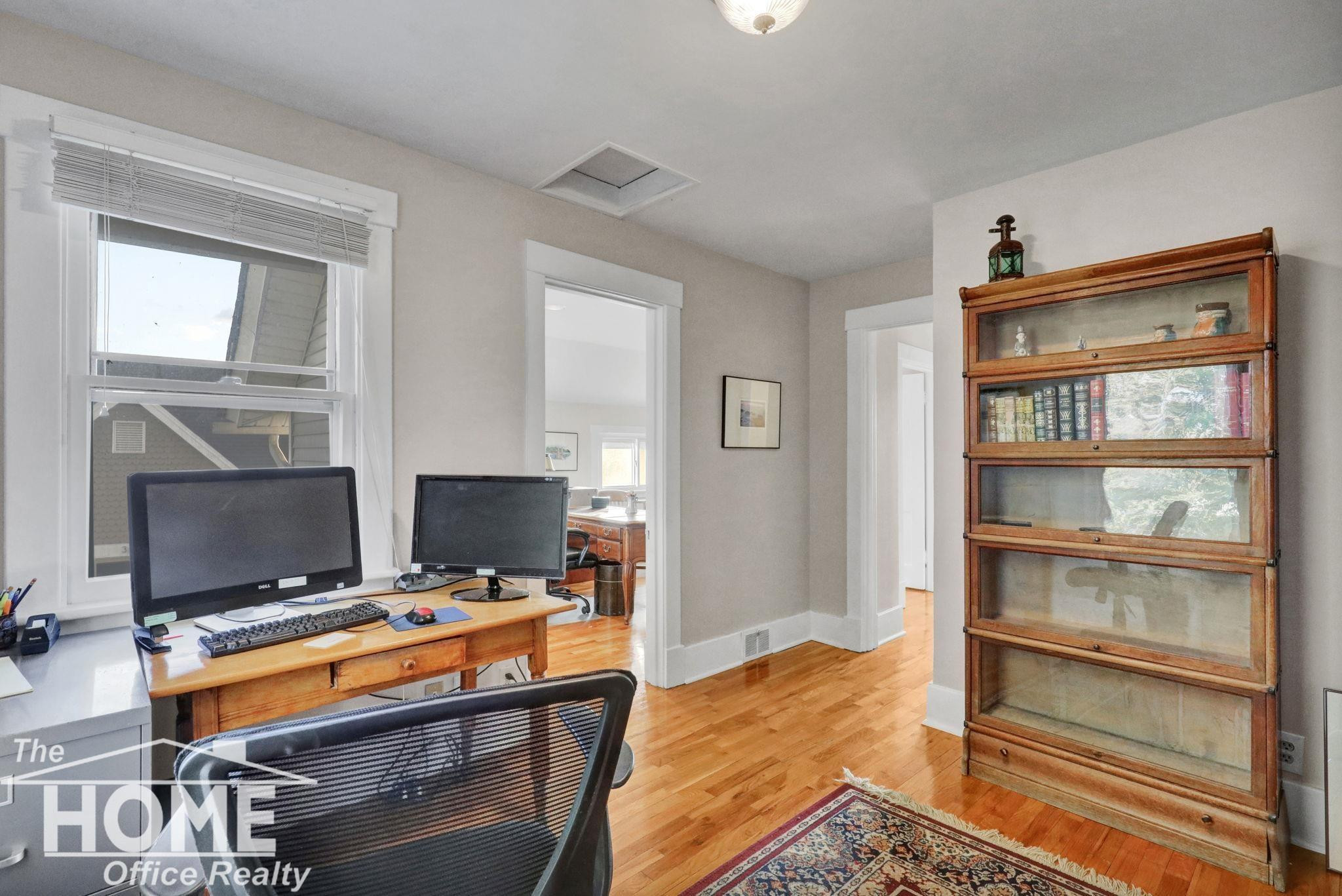 318 N Water Street, Owosso, MI 48867 — Photo 15