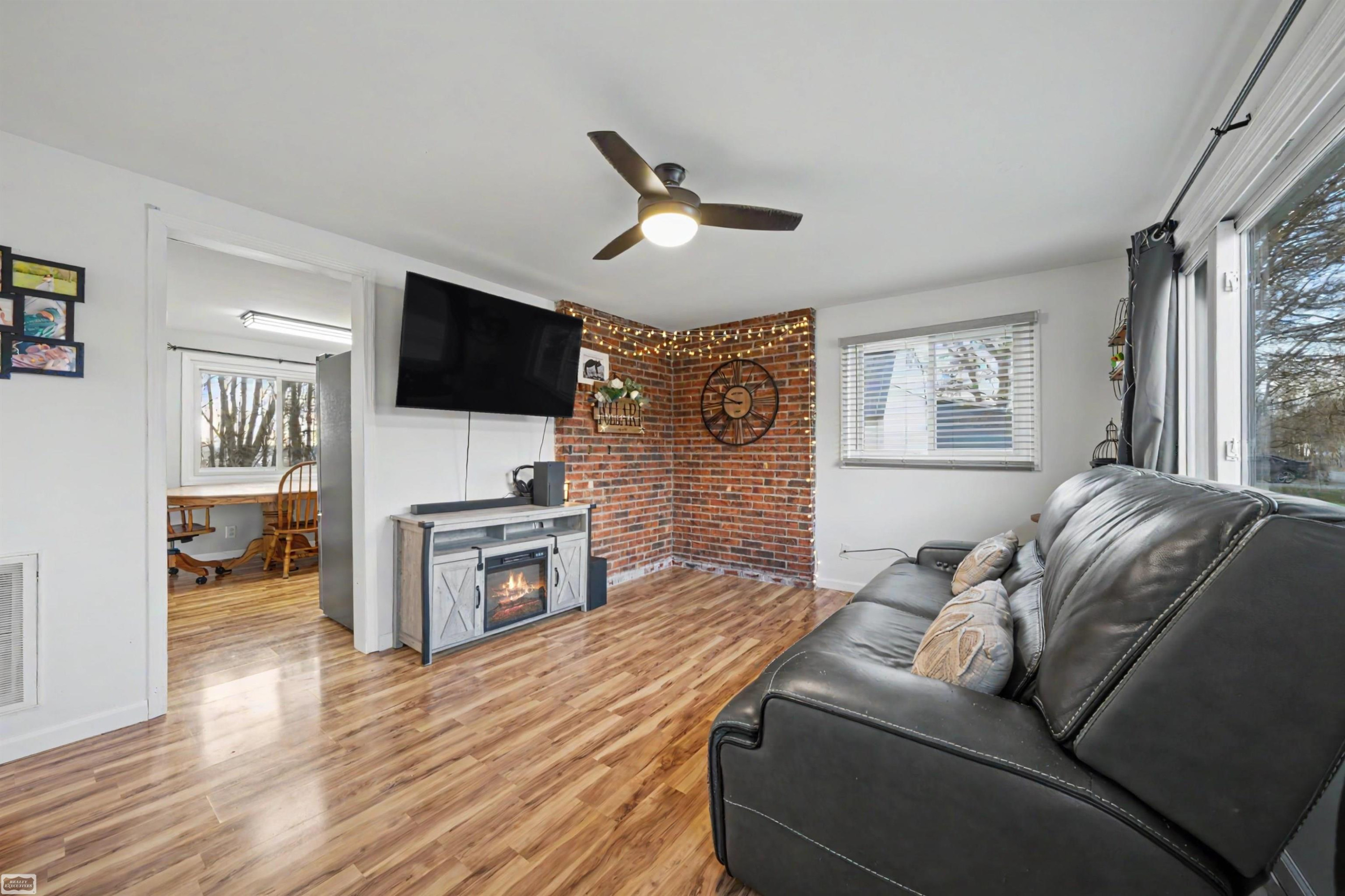 1040 Mayer Road, Kimball, MI — Photo 2