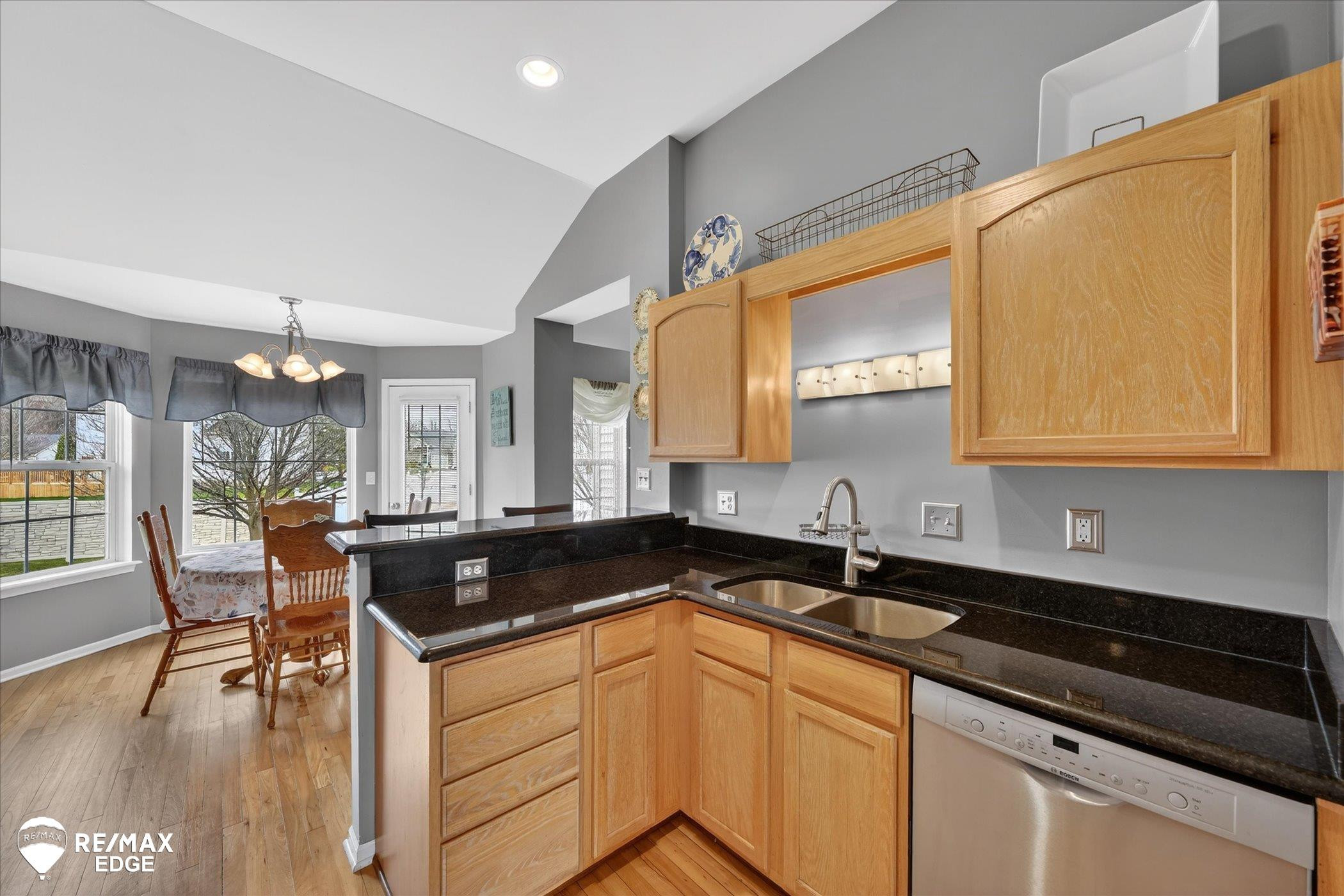 5459 Aspen Circle, Grand Blanc, MI 48439 — Photo 10