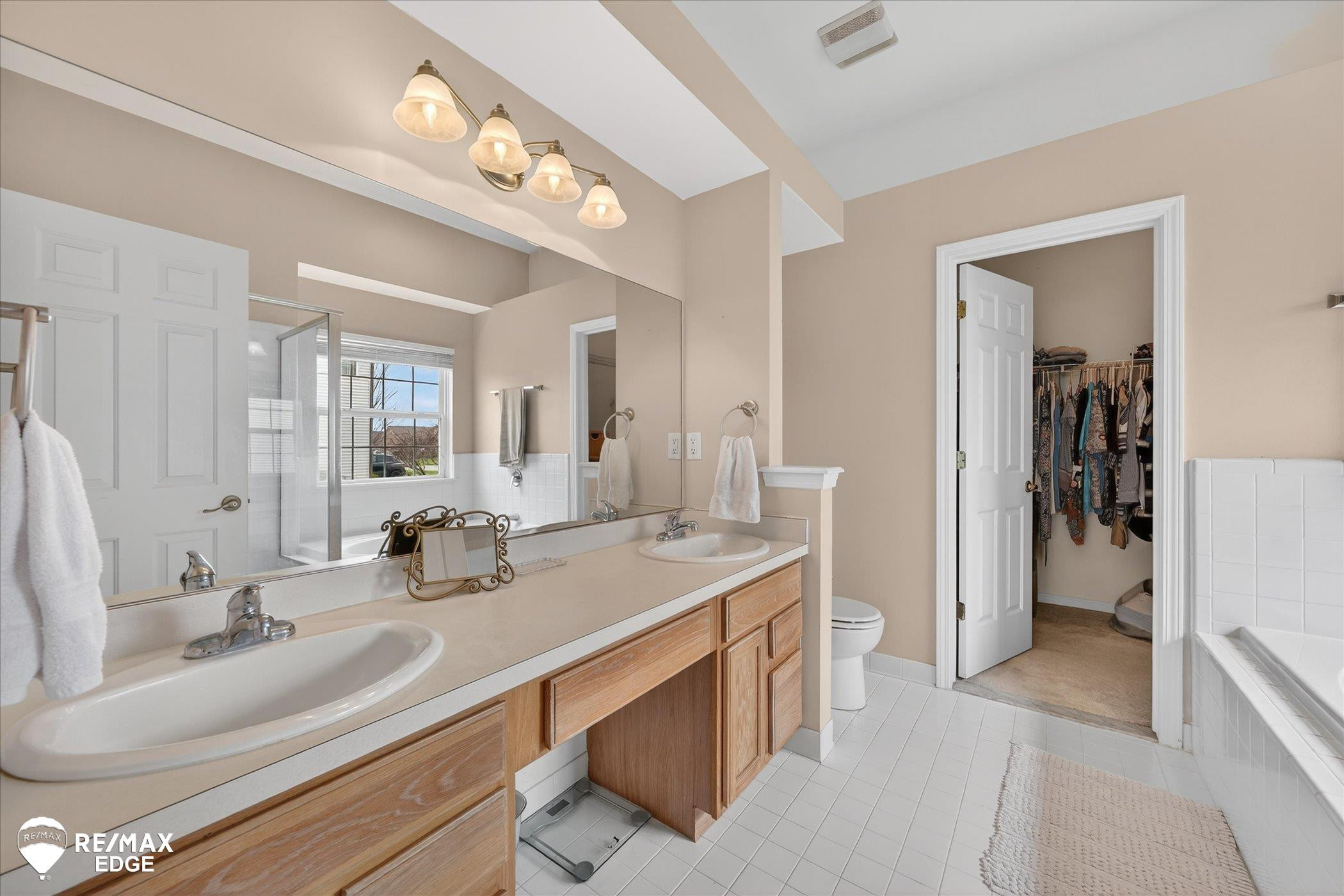 5459 Aspen Circle, Grand Blanc, MI 48439 — Photo 20