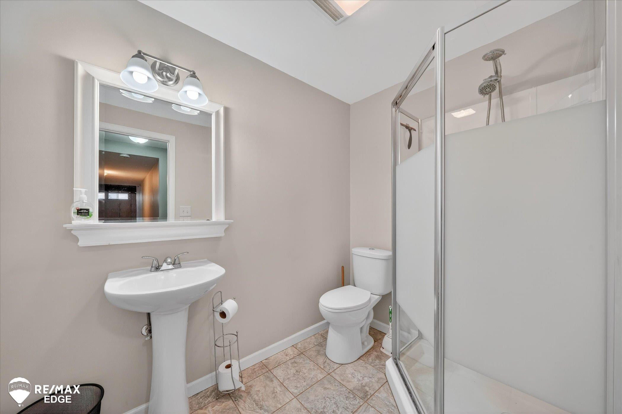 5459 Aspen Circle, Grand Blanc, MI 48439 — Photo 28
