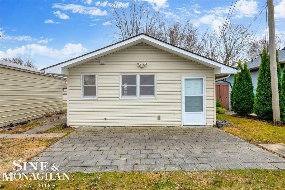 800 Ruskin Avenue, Algonac, MI 48001 — Photo 2