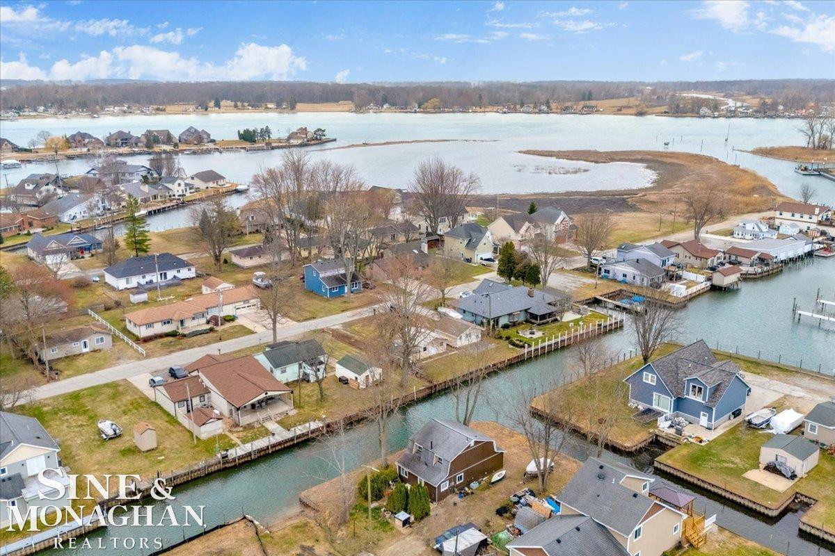 800 Ruskin Avenue, Algonac, MI 48001 — Photo 16