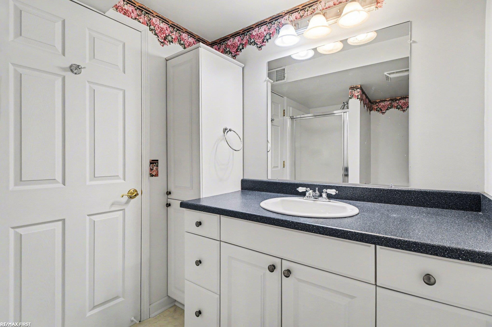 4161 Paisley Drive, Sterling Heights, MI 48314 — Photo 22