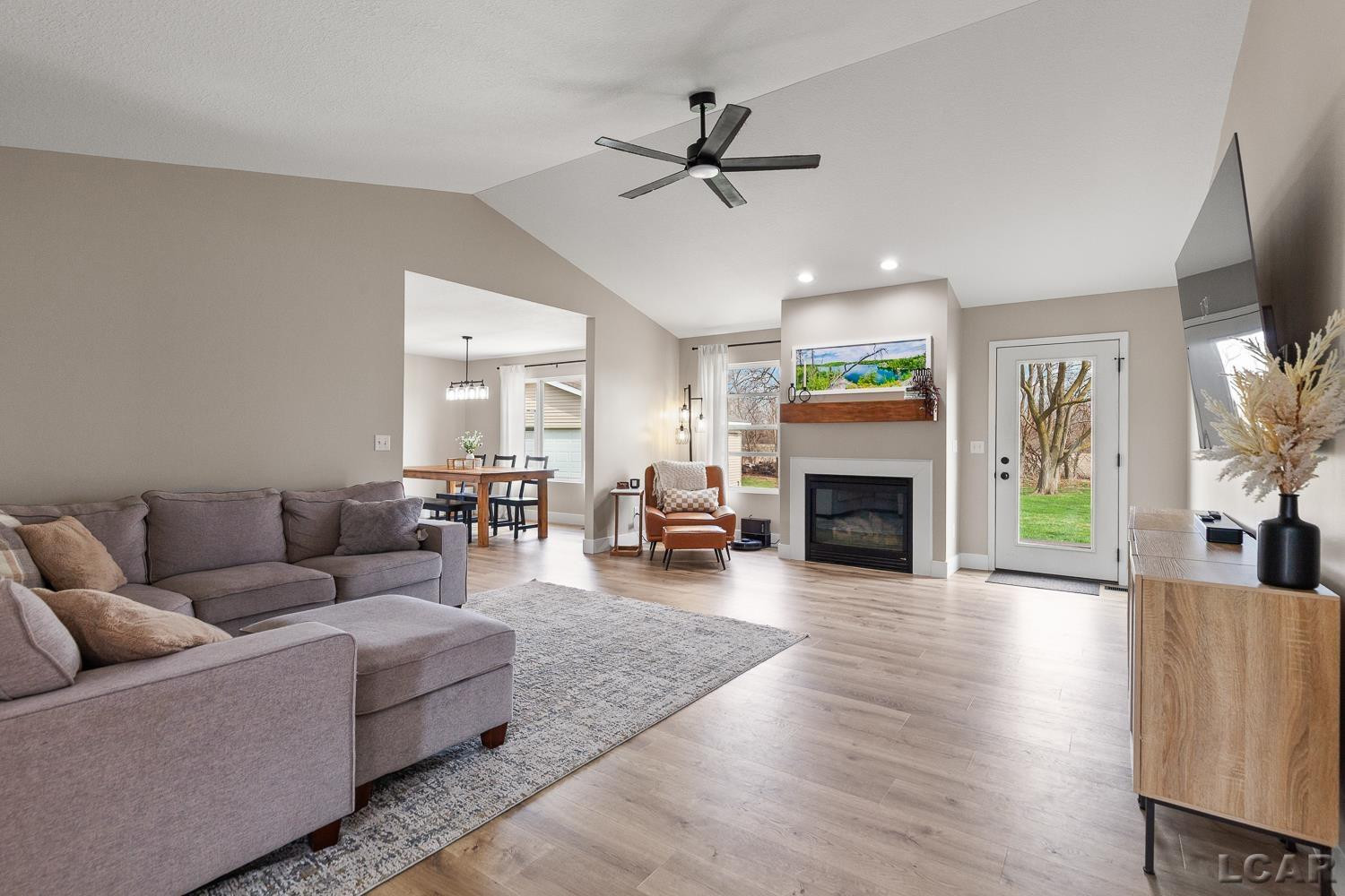 3160 Crabtree Lane, Tecumseh, MI 49286 — Photo 4