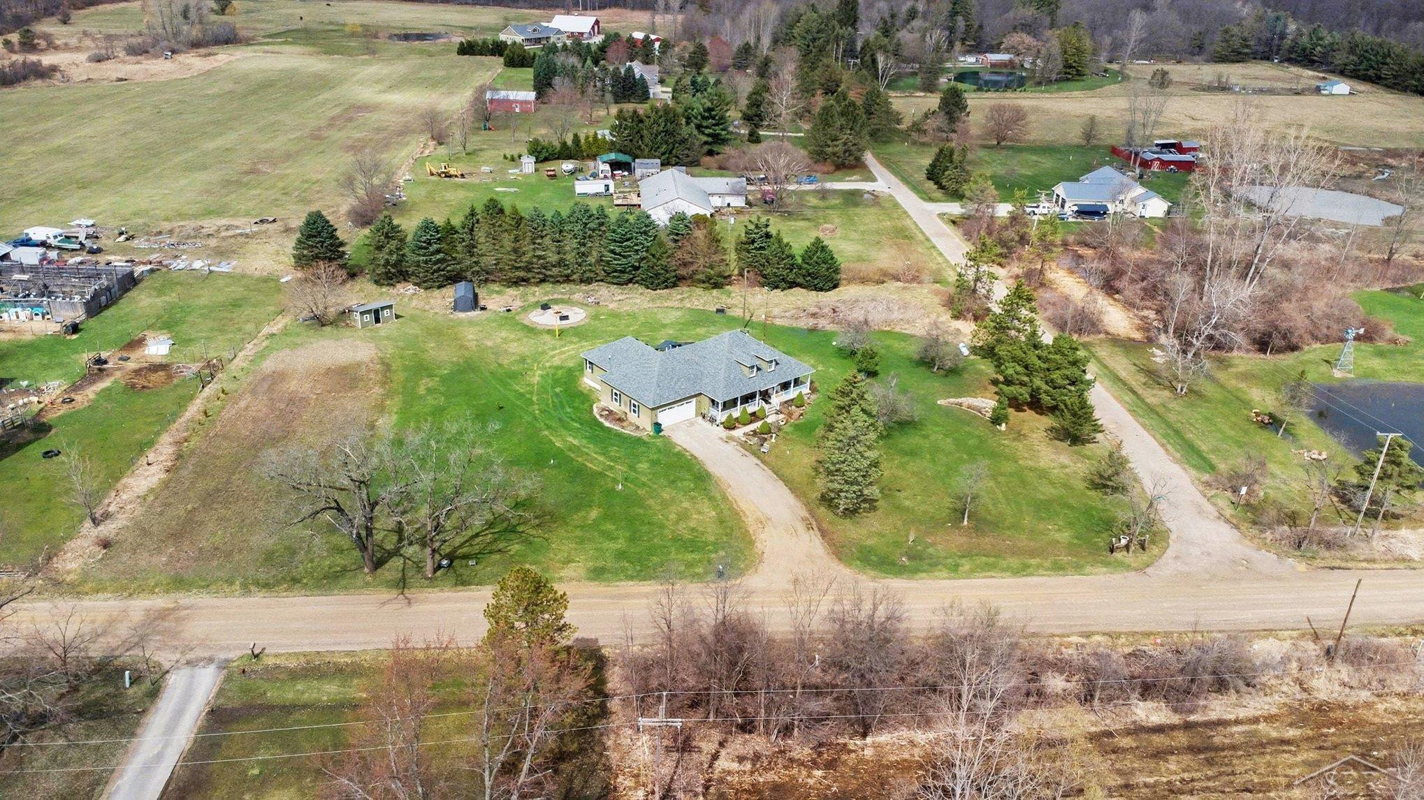 5898 Tody Road, MI — Photo 37
