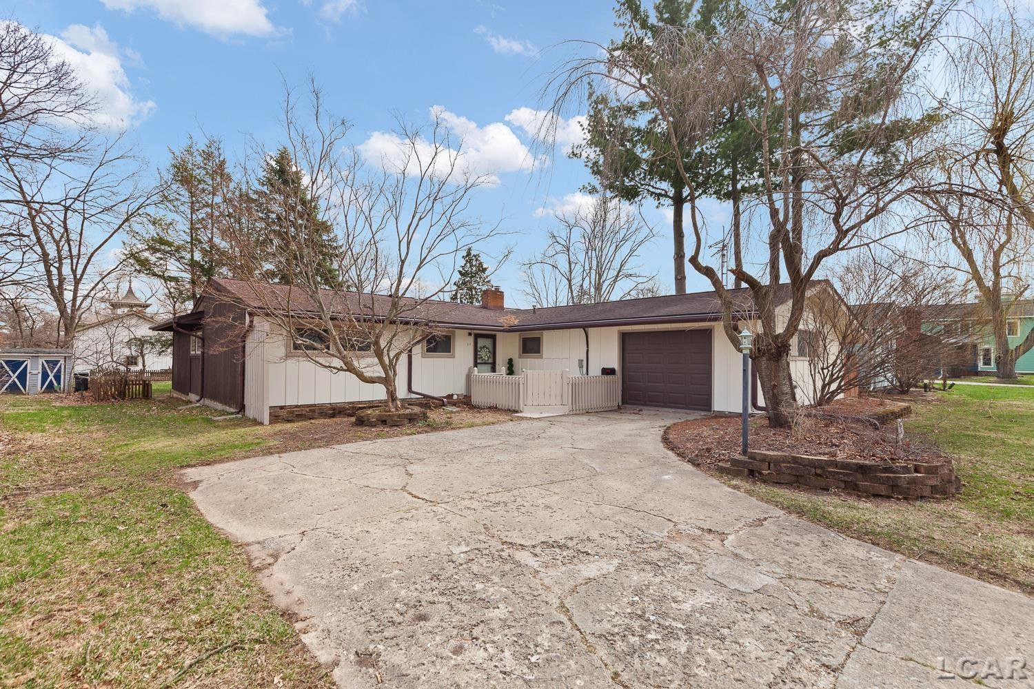 306 N Van Buren Street, Tecumseh, MI 49286 — Photo 23
