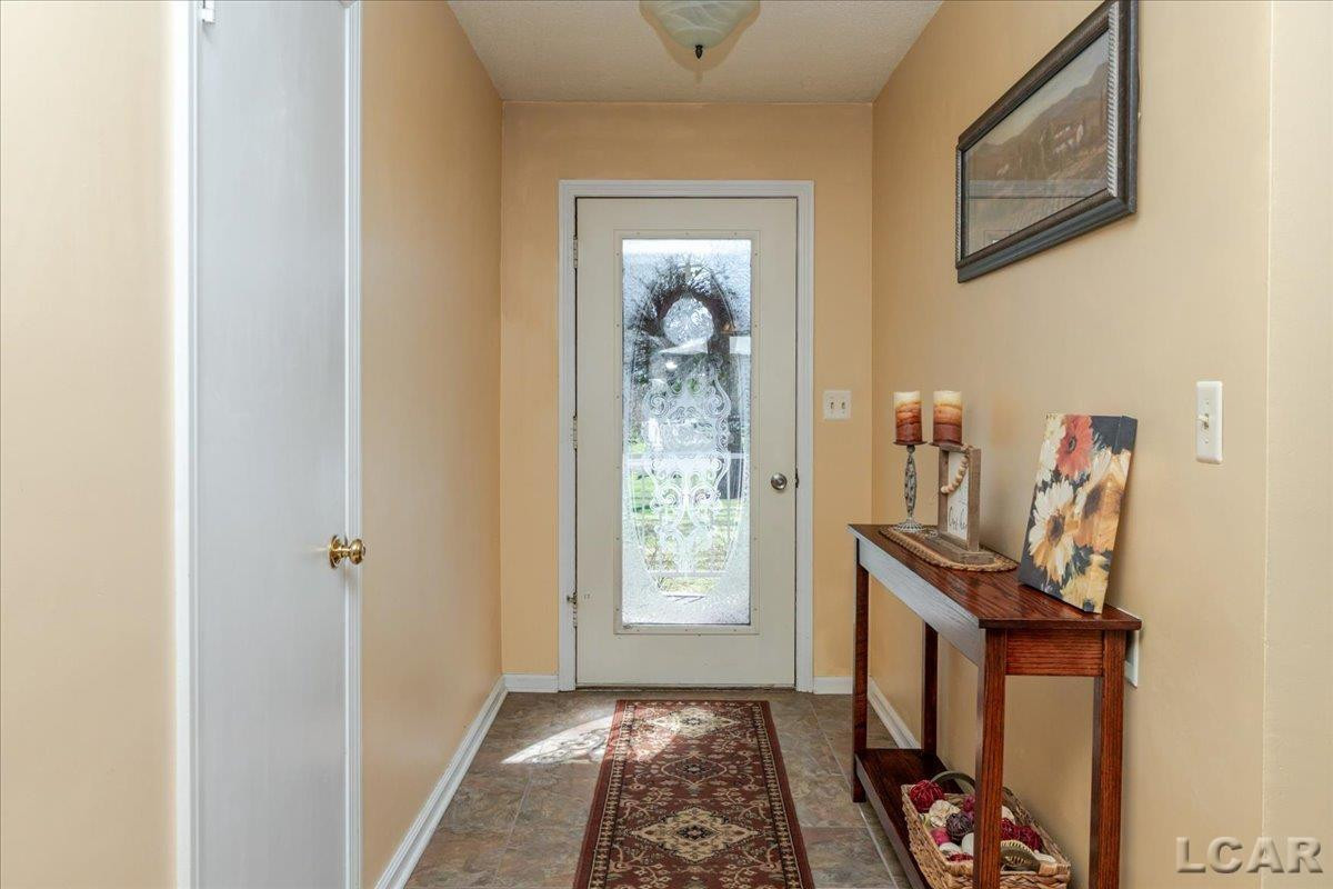 1270 E Oregon Road, Adrian, MI 49221 — Photo 3