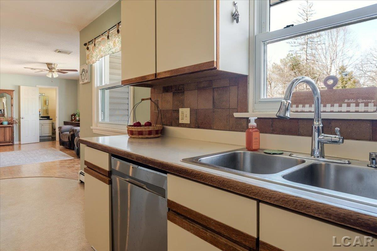 1270 E Oregon Road, Adrian, MI 49221 — Photo 37