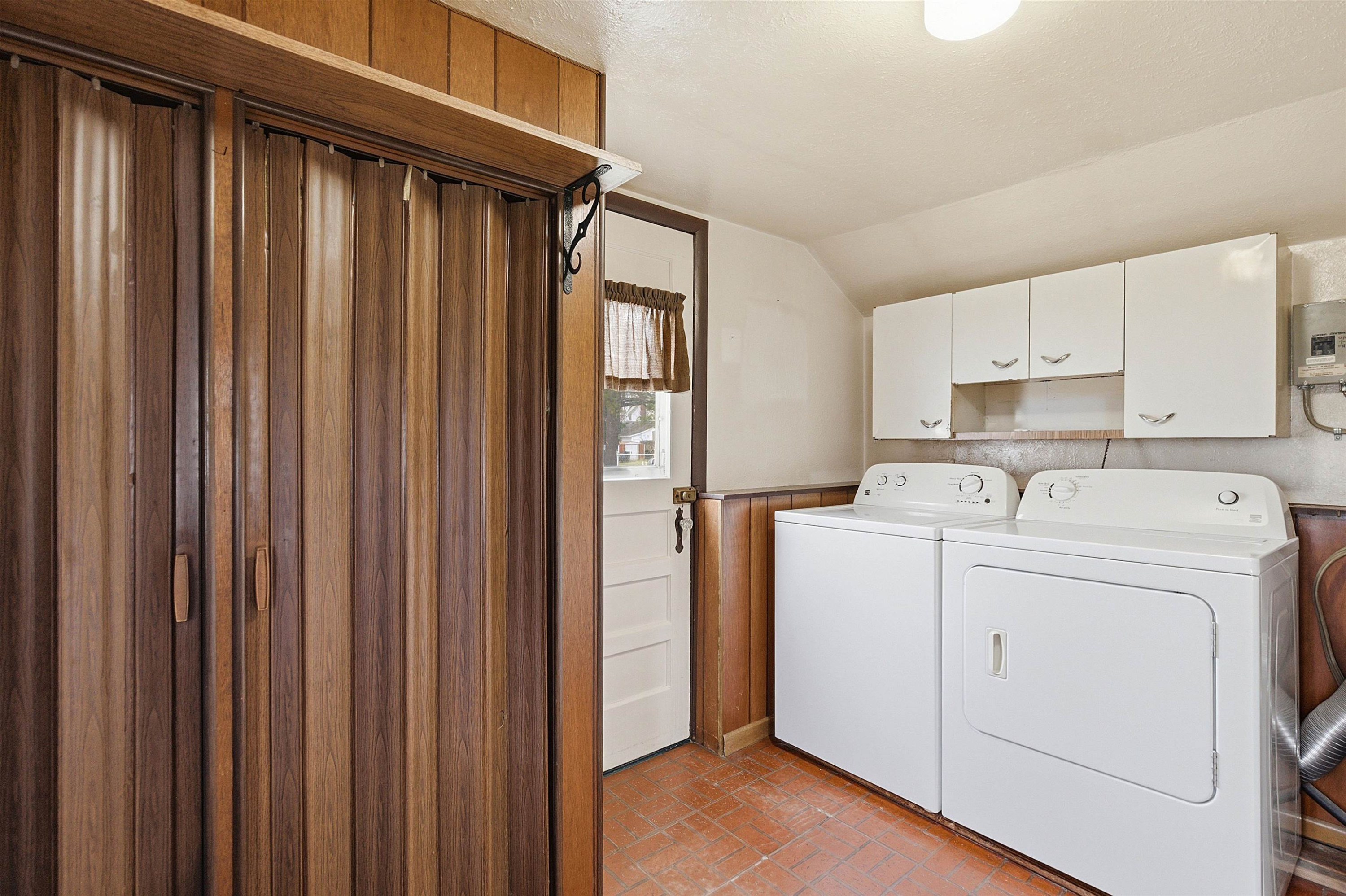 35960 Monroe Street, Richmond, MI 48062 — Photo 8