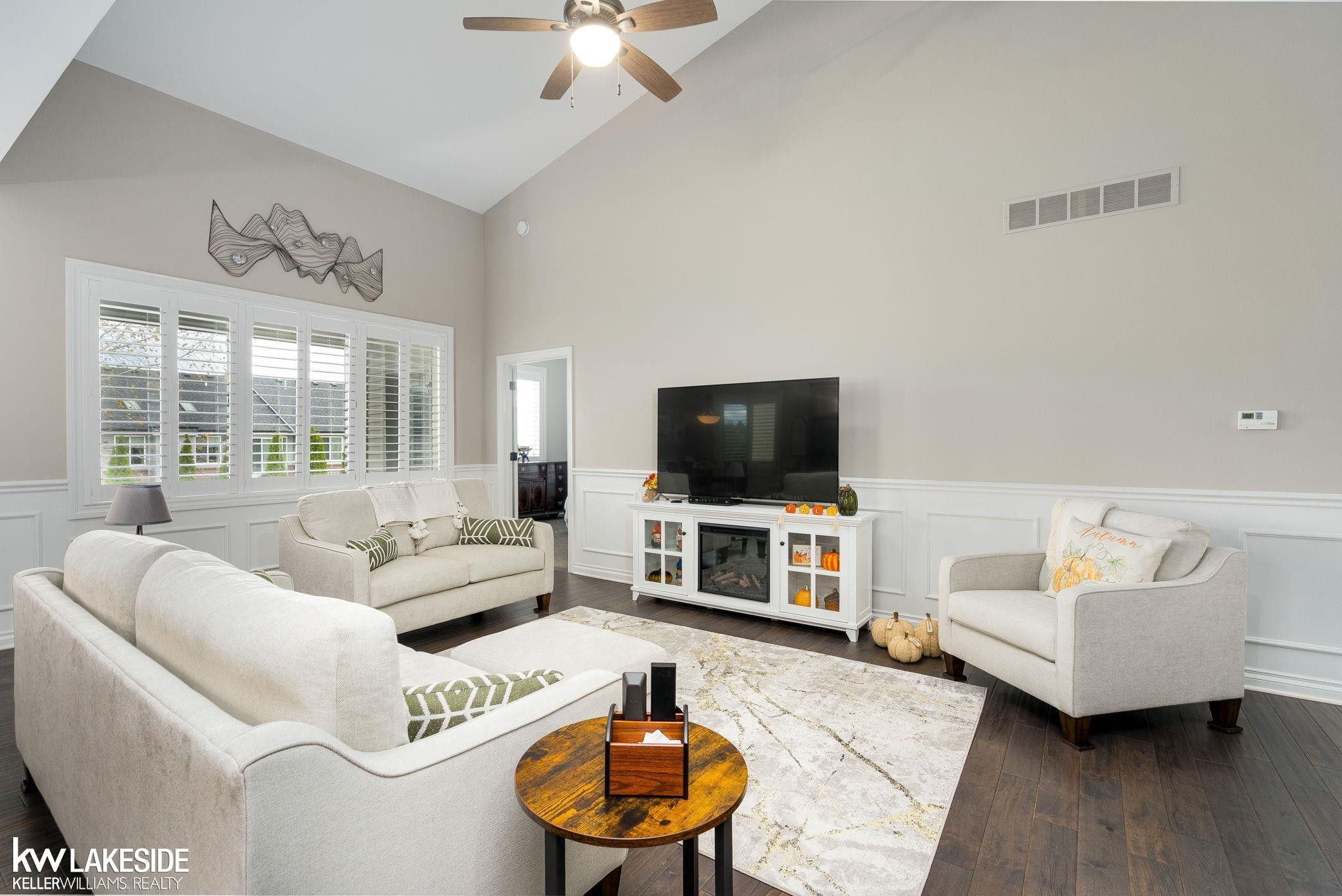 30009 Quincy Street, New Baltimore, MI — Photo 16