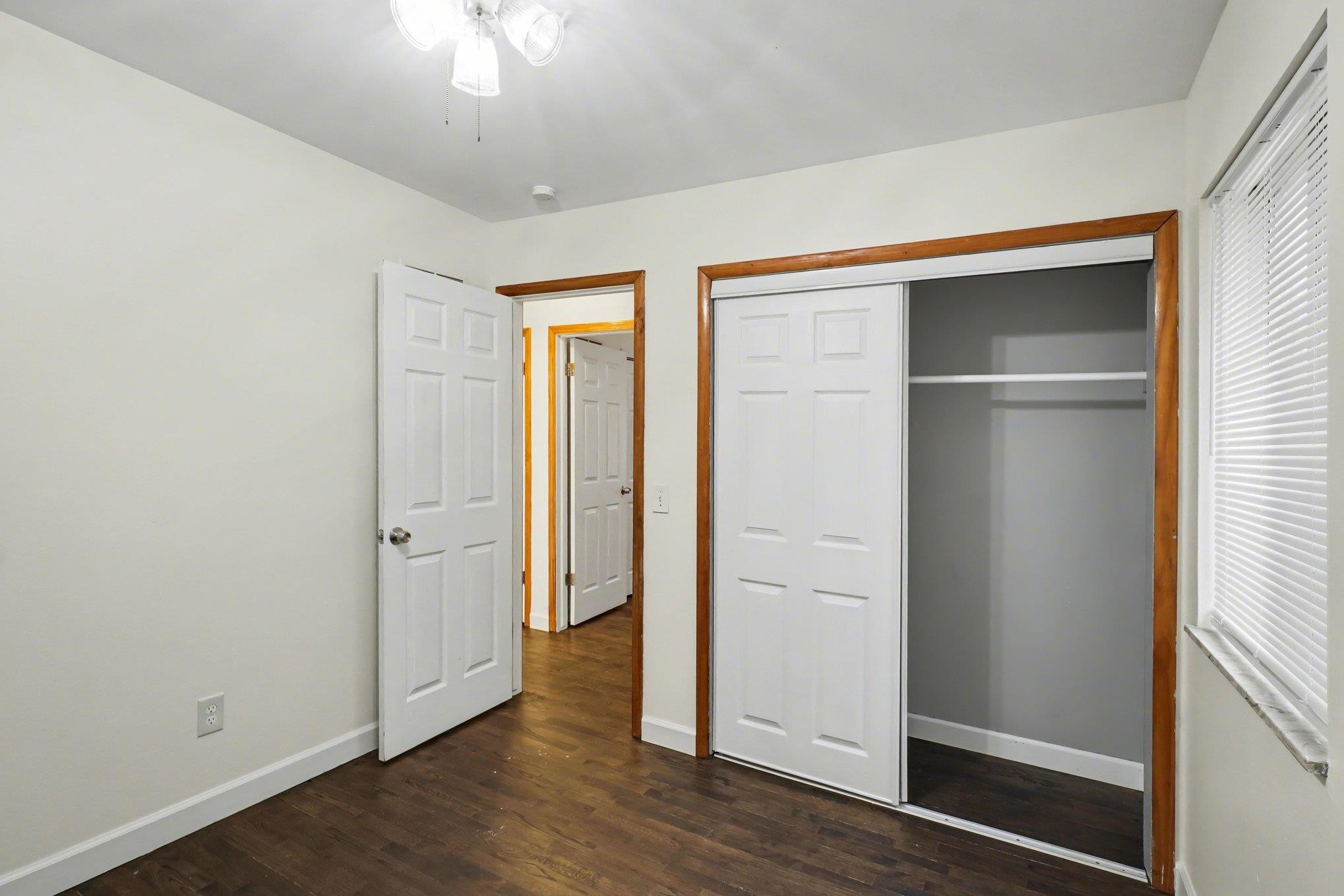 3505 Ridgecliffe Drive, Flint, MI 48532 — Photo 10