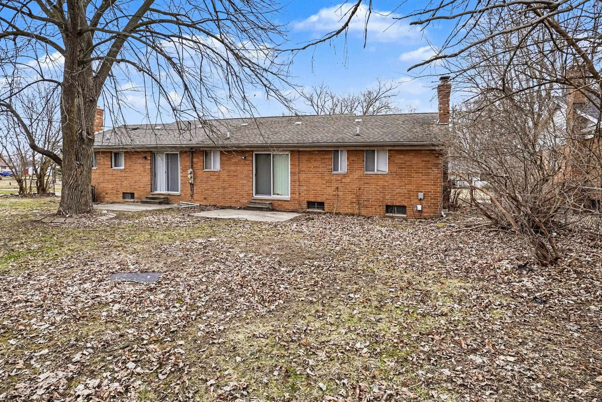 3505 Ridgecliffe Drive, Flint, MI 48532 — Photo 11