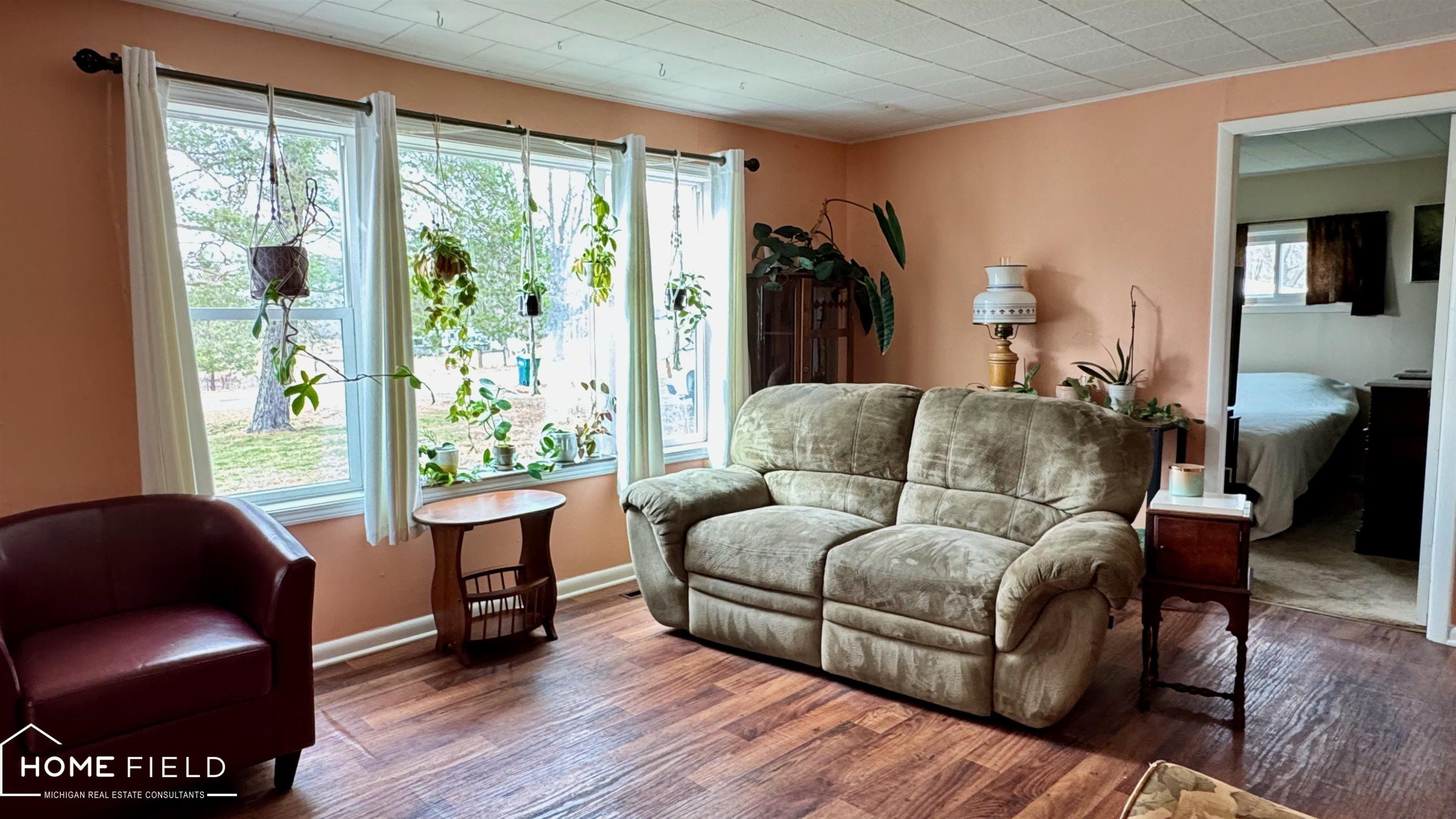 1395 Aiken Road, Owosso, MI 48867 — Photo 14