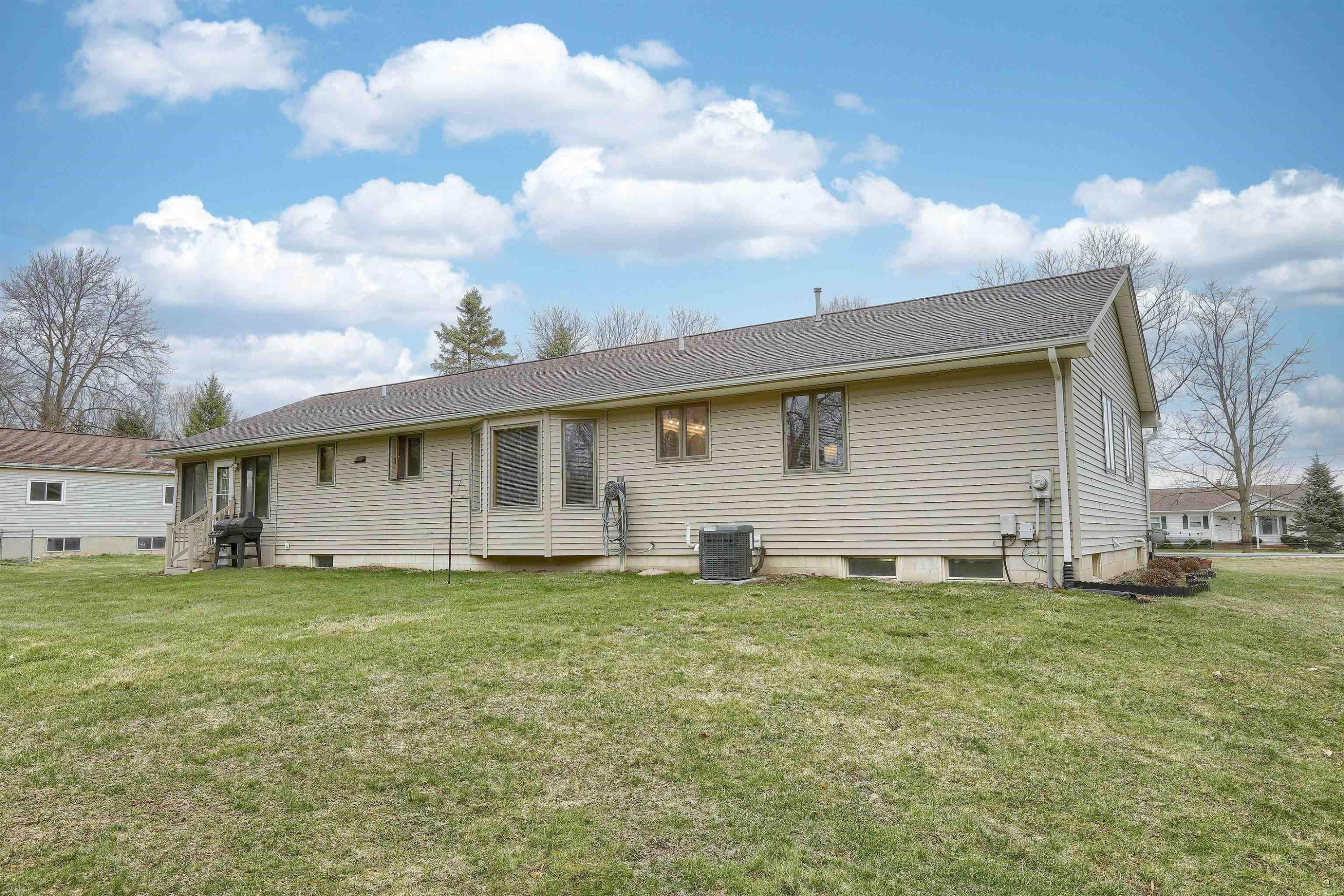 321 Myers Road, Lapeer, MI 48446 — Photo 31