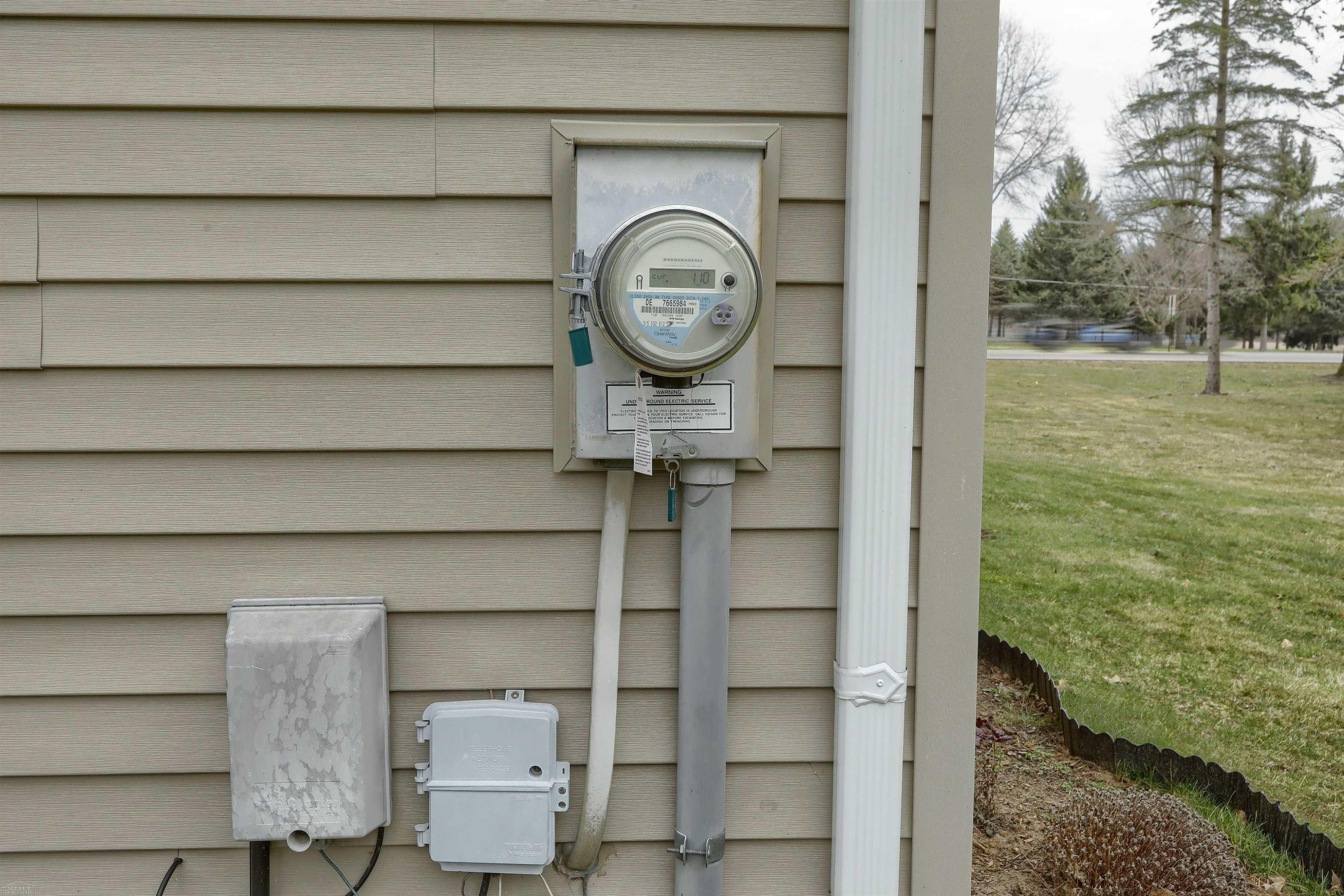 321 Myers Road, Lapeer, MI 48446 — Photo 33