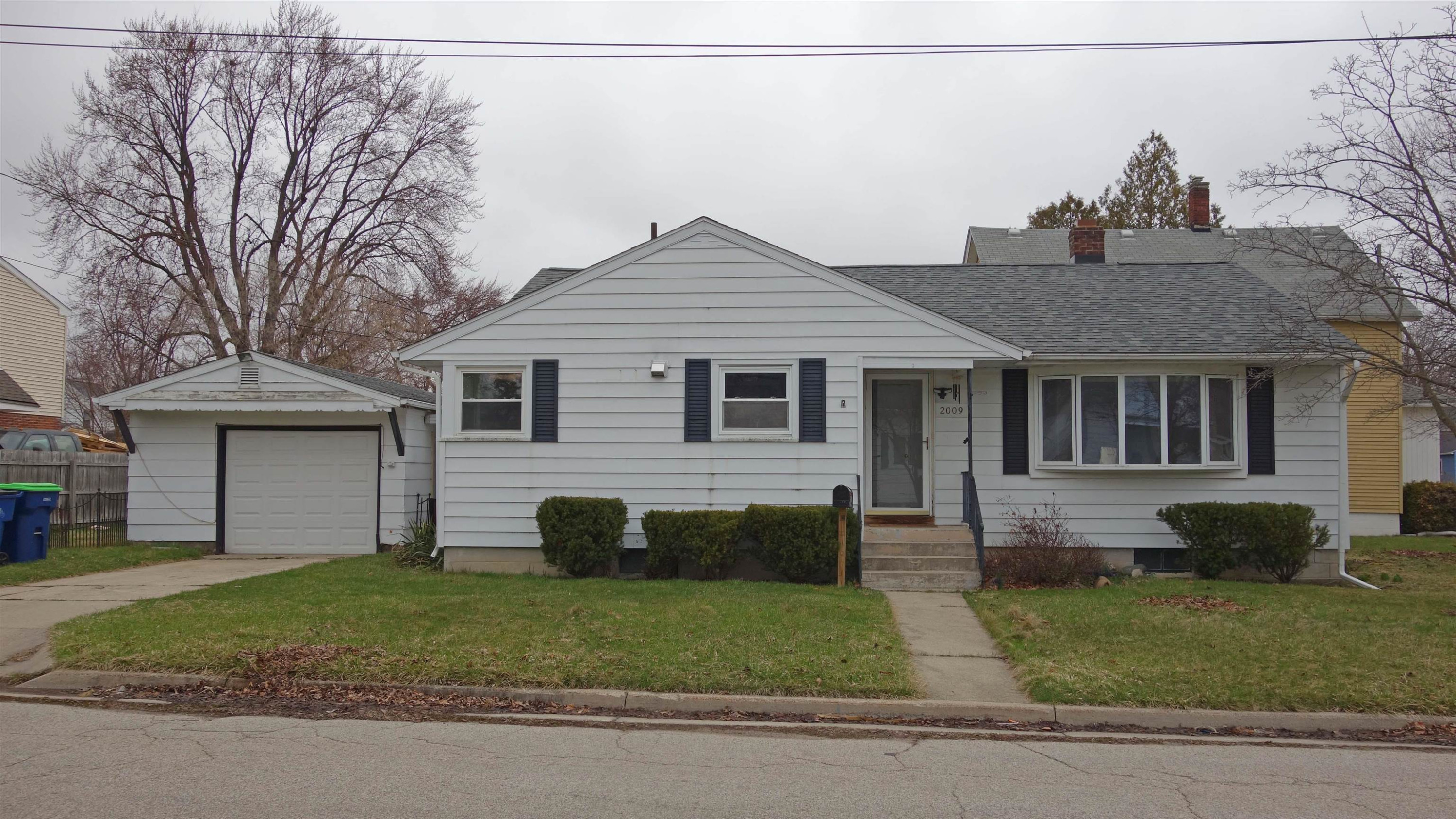 2009 16th Street, Bay City, MI 48708