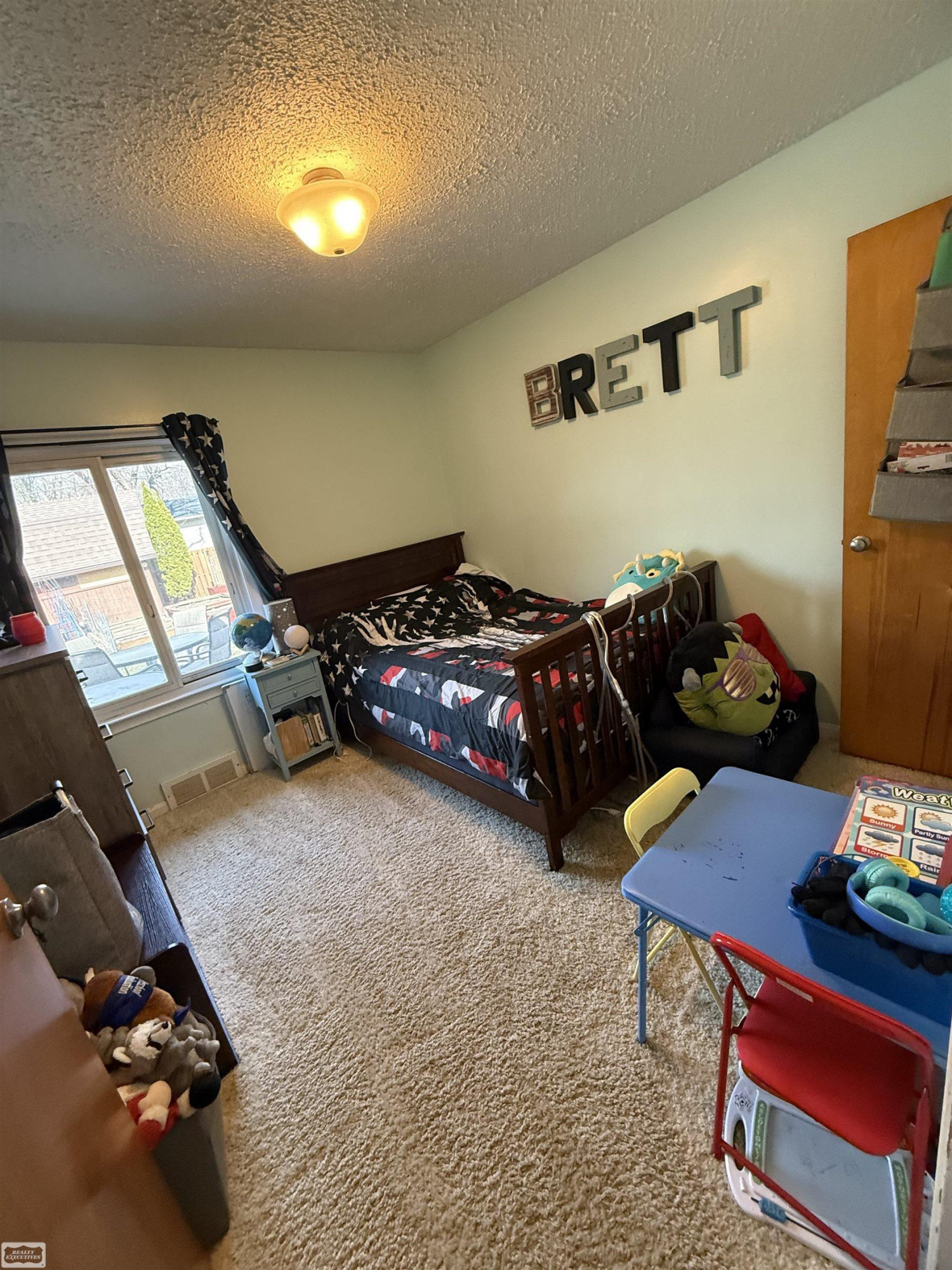 27685 Riviera Street, MI — Photo 12