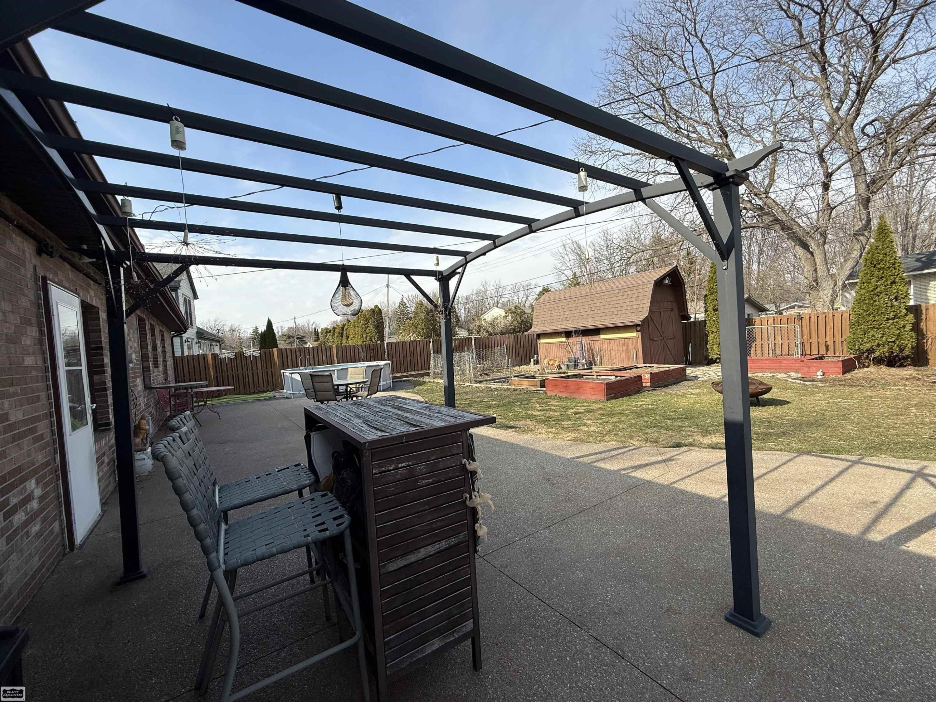 27685 Riviera Street, MI — Photo 15