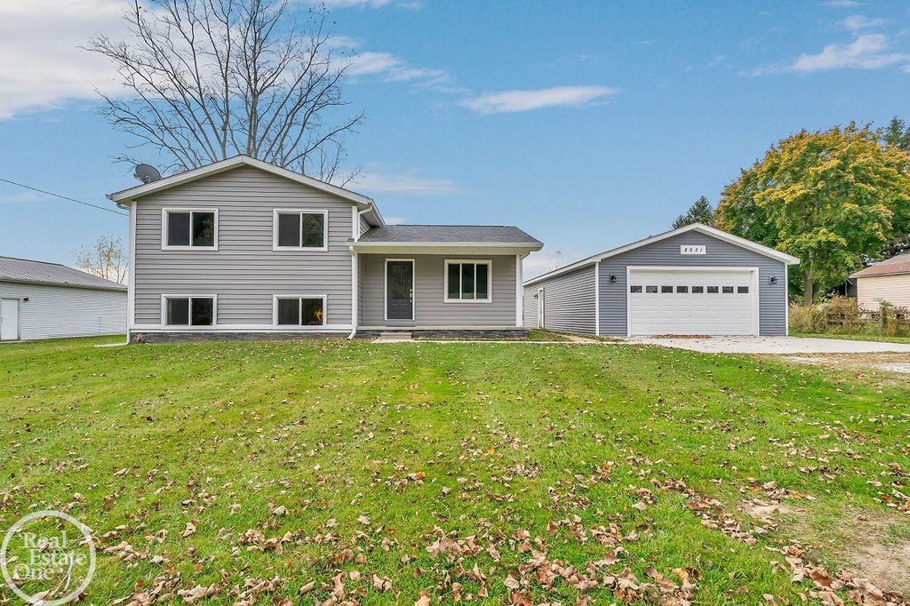 8051 Logana Road, MI 48006