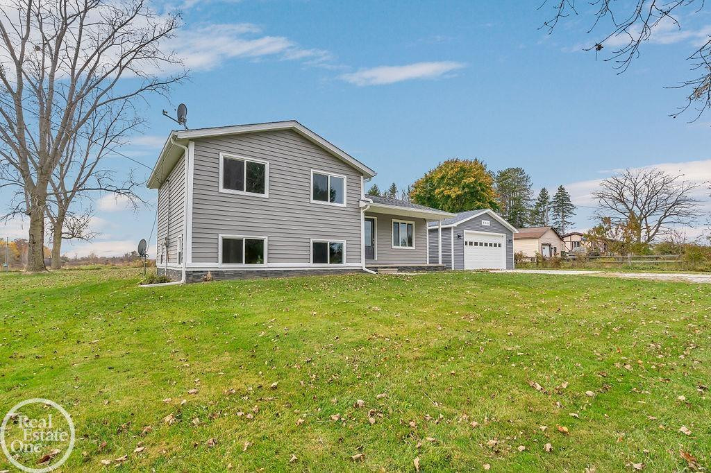 8051 Logana Road, MI 48006 — Photo 3