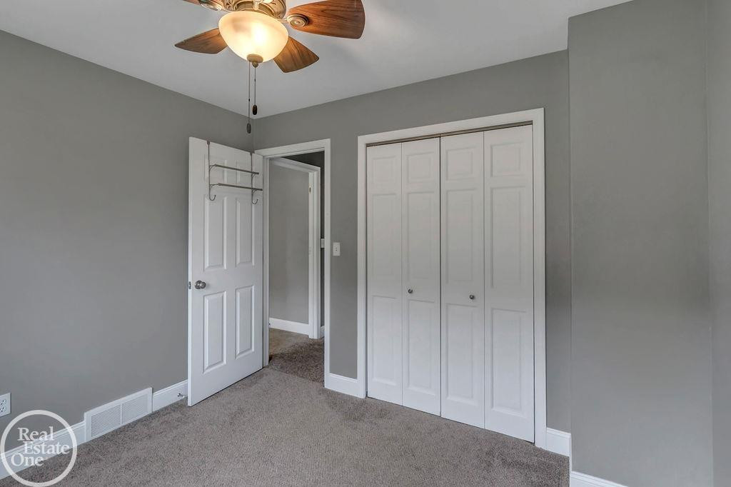 8051 Logana Road, MI 48006 — Photo 20