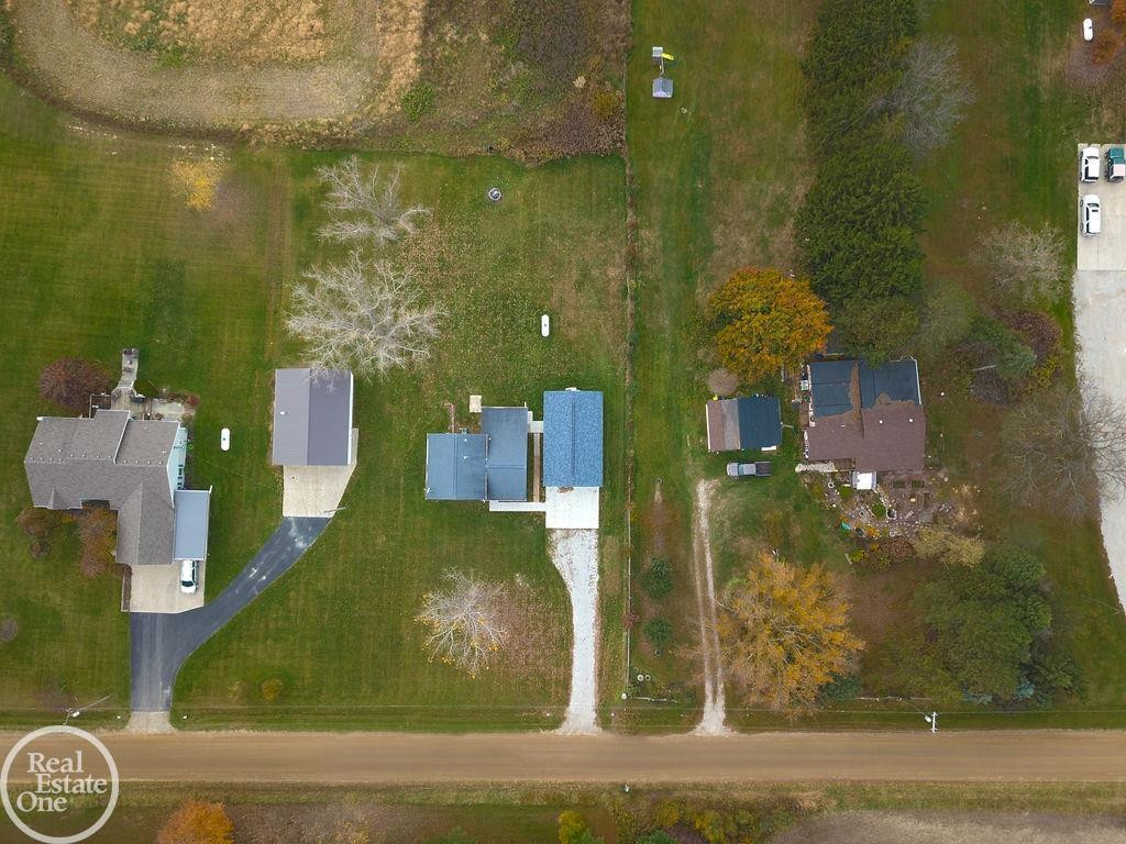 8051 Logana Road, MI 48006 — Photo 33