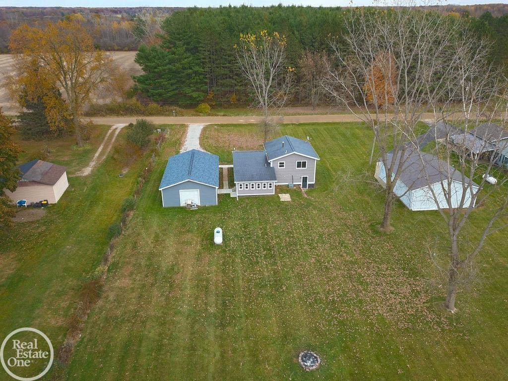 8051 Logana Road, MI 48006 — Photo 38