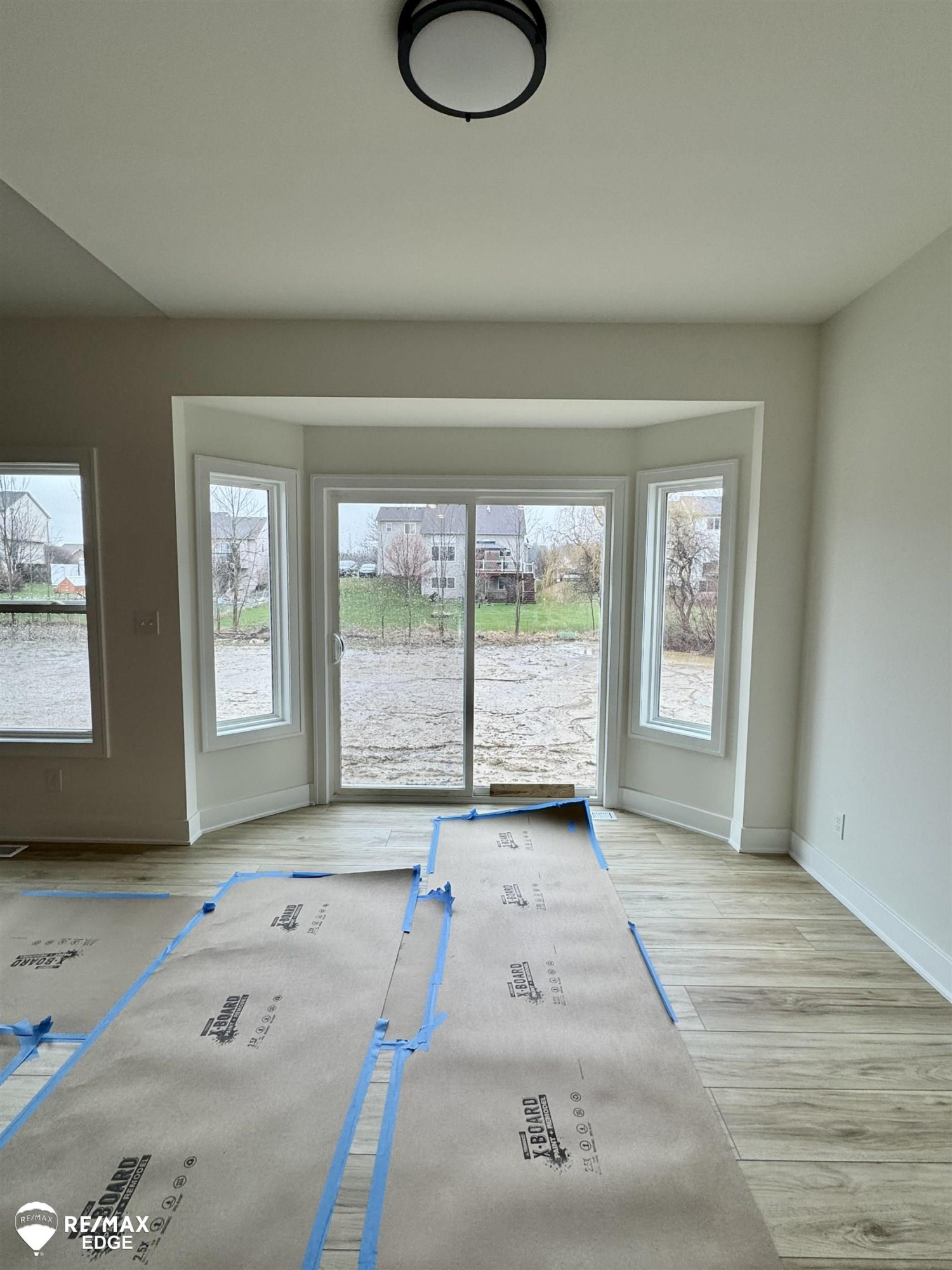 8347 Peninsula Circle, Grand Blanc, MI 48439 — Photo 7