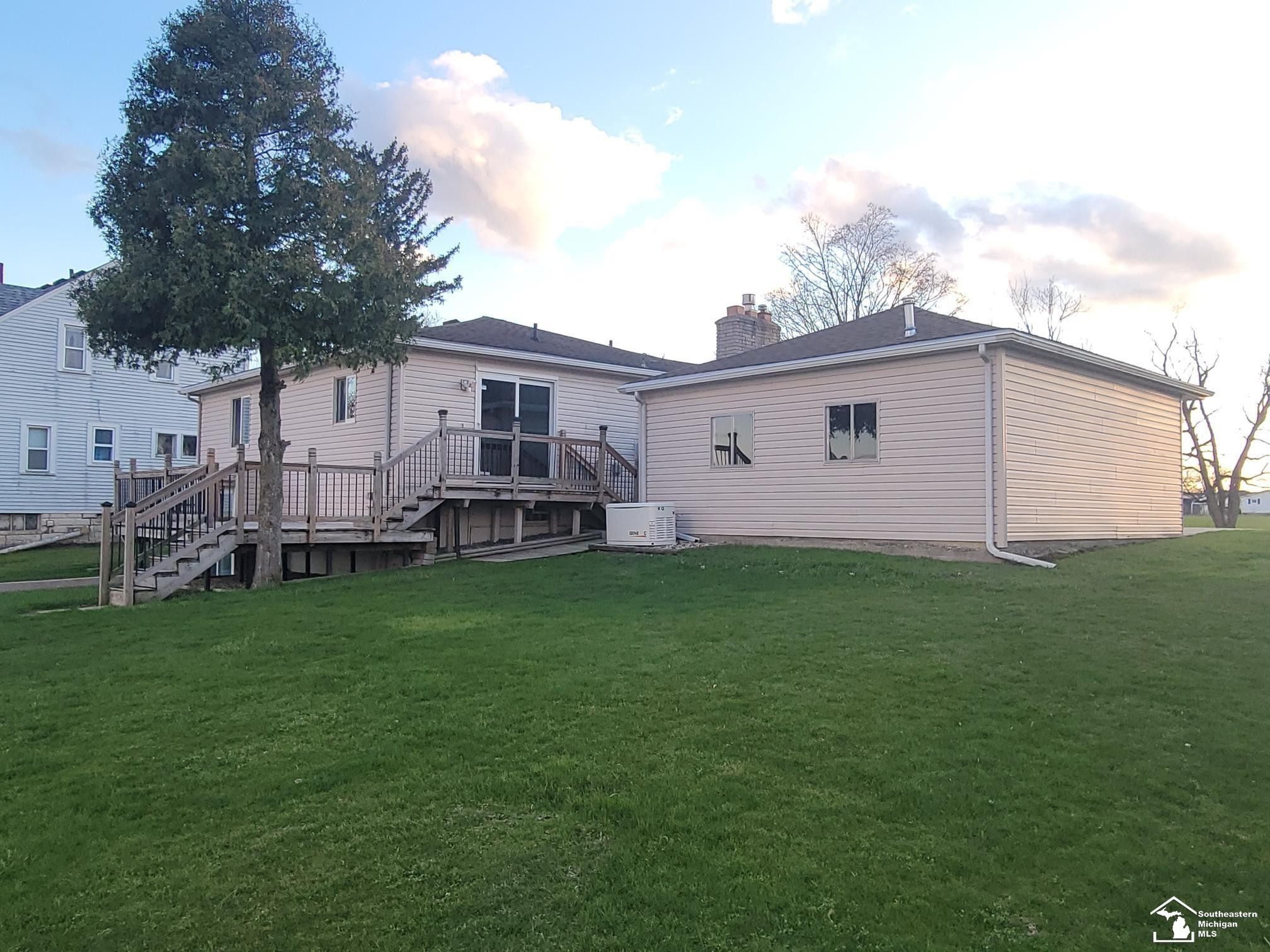 7802 Swan Creek Road, Newport, MI 48166 — Photo 5
