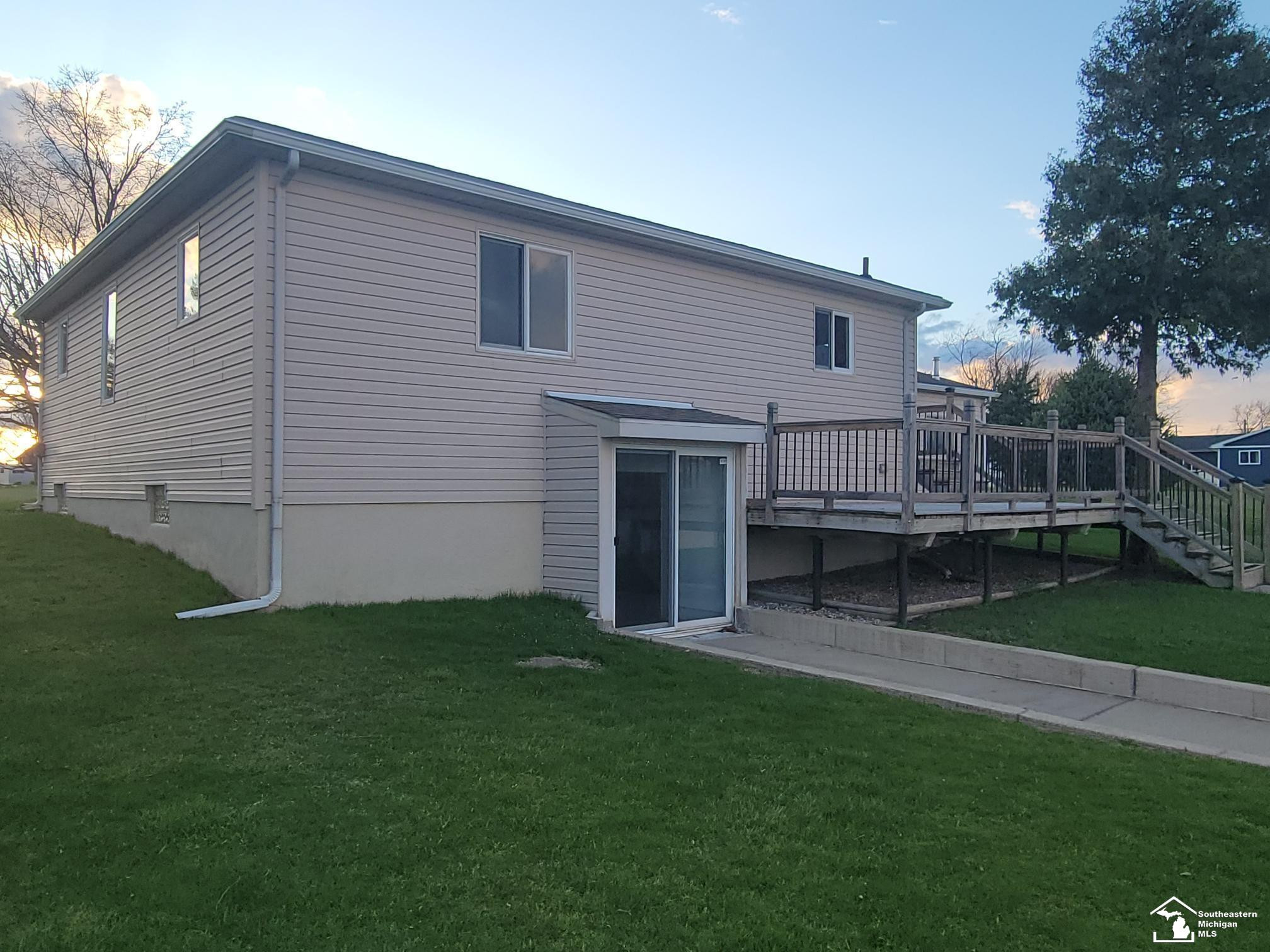 7802 Swan Creek Road, Newport, MI 48166 — Photo 6