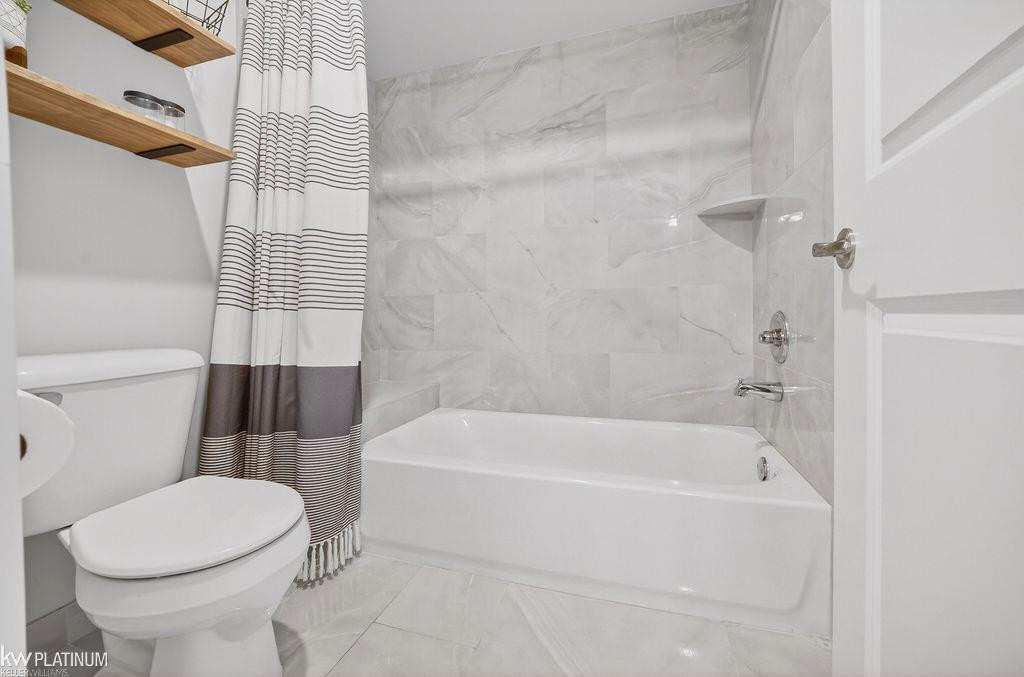 51624 Creek View Drive, Chesterfield, MI — Photo 26