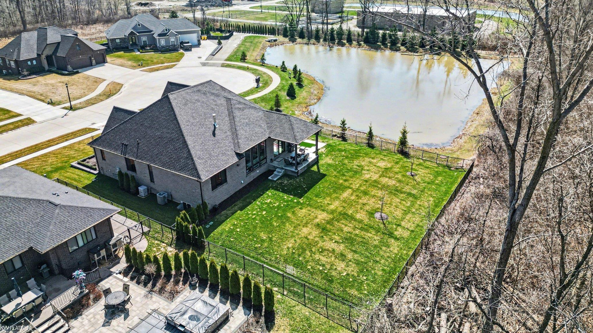 66507 Meadowlands Court, MI 48095 — Photo 10