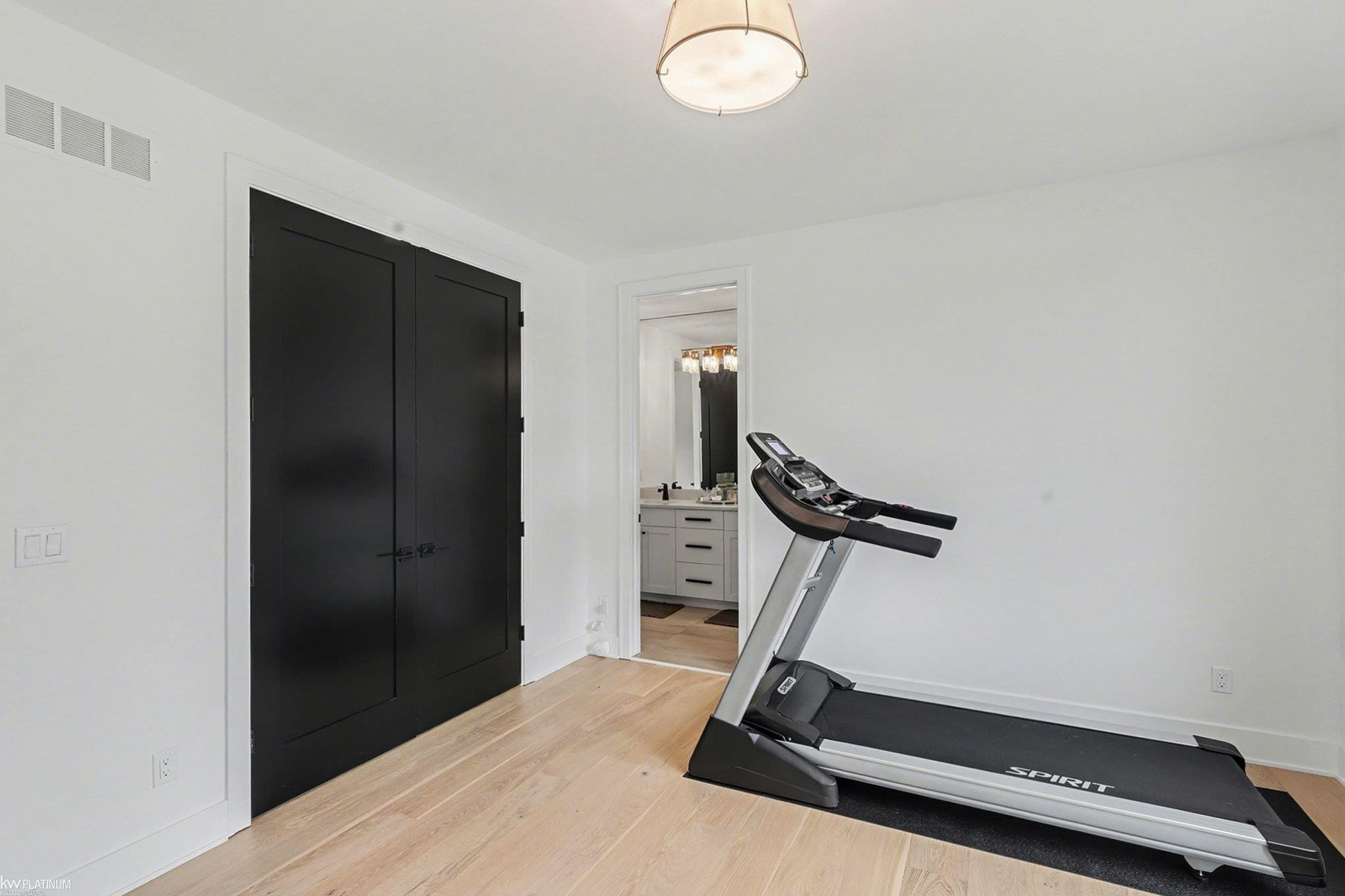 66507 Meadowlands Court, MI 48095 — Photo 36