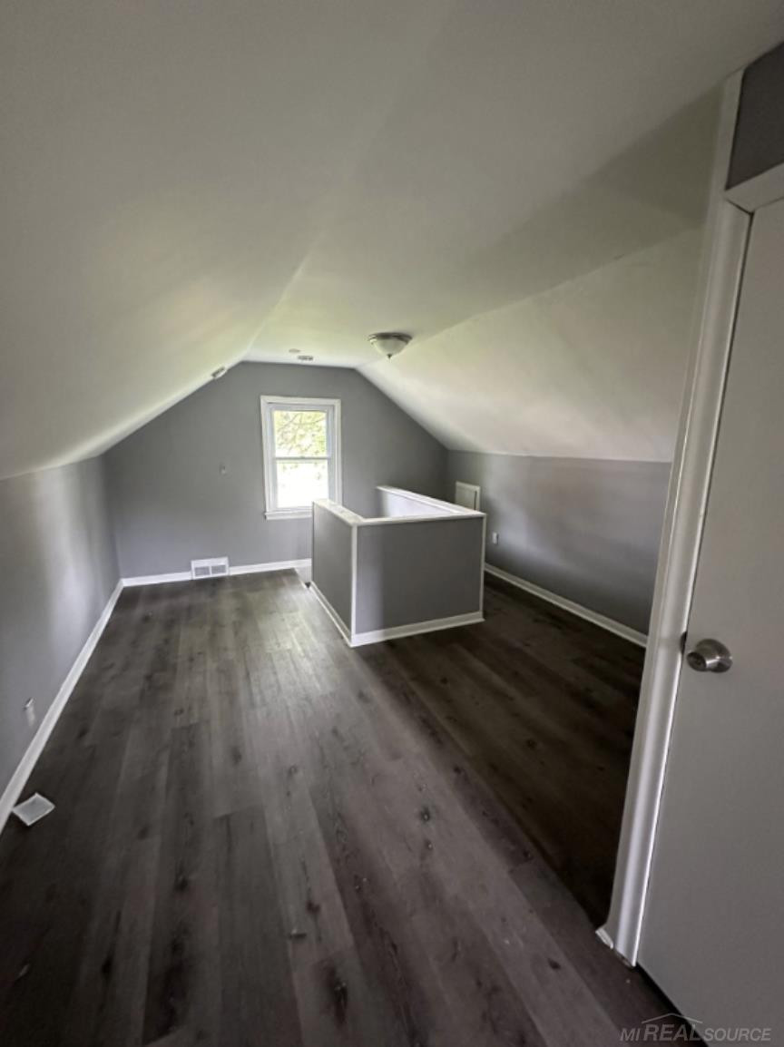 20300 BLOOM Street, Detroit, MI 48234 — Photo 10