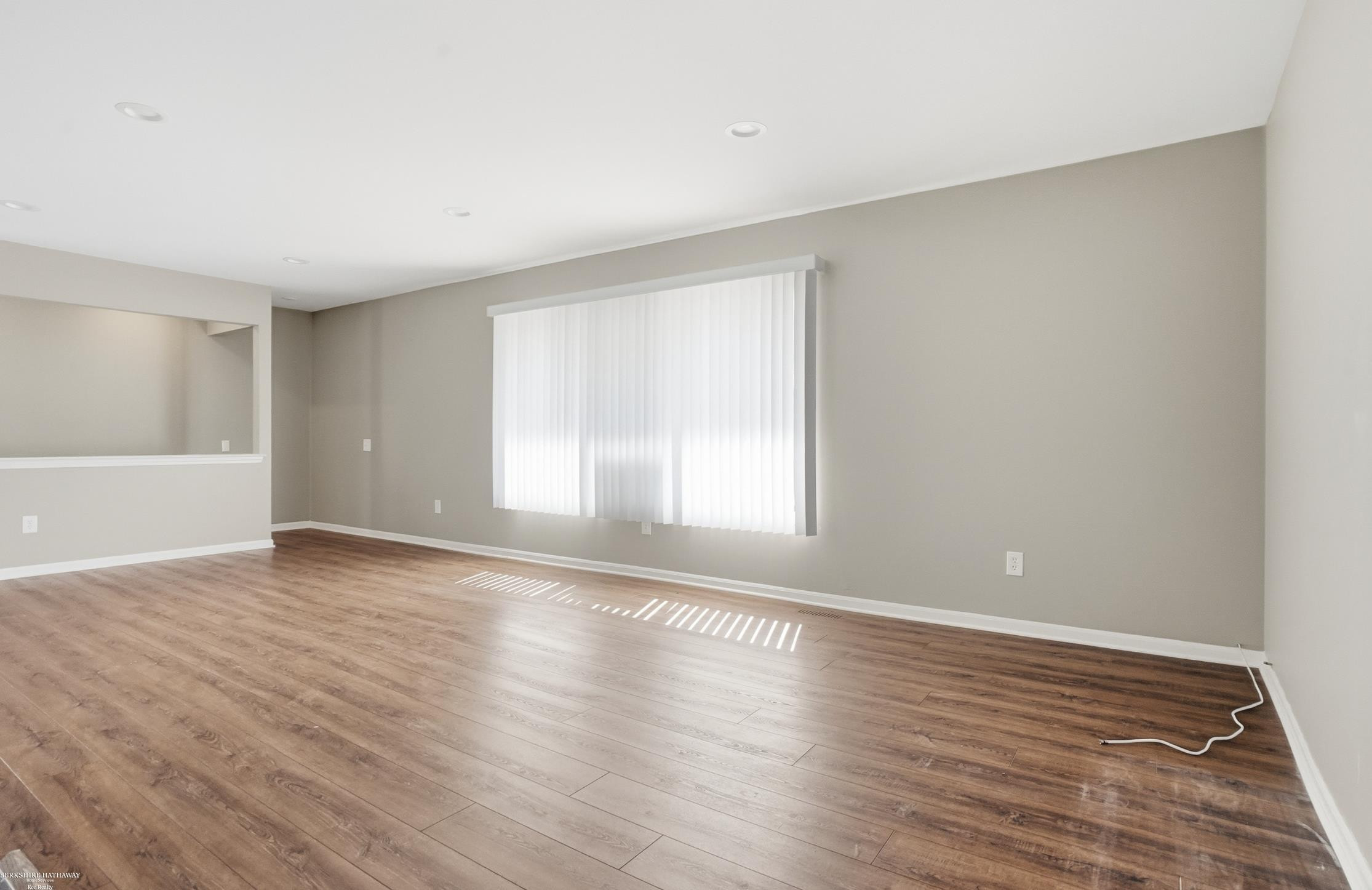 42649 Jeanette Circle, Clinton Twp, MI 48038 — Photo 6