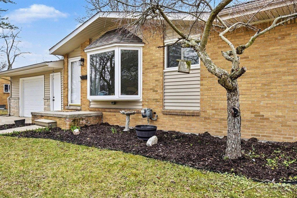 413 Wilson Drive, Midland, MI 48642 — Photo 4
