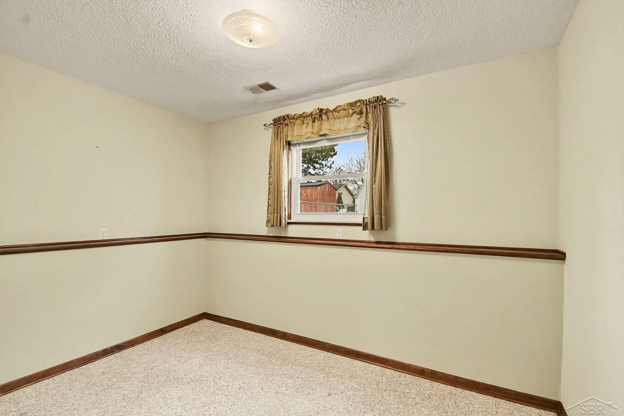 531 W Dawn Drive, Freeland, MI 48623 — Photo 14