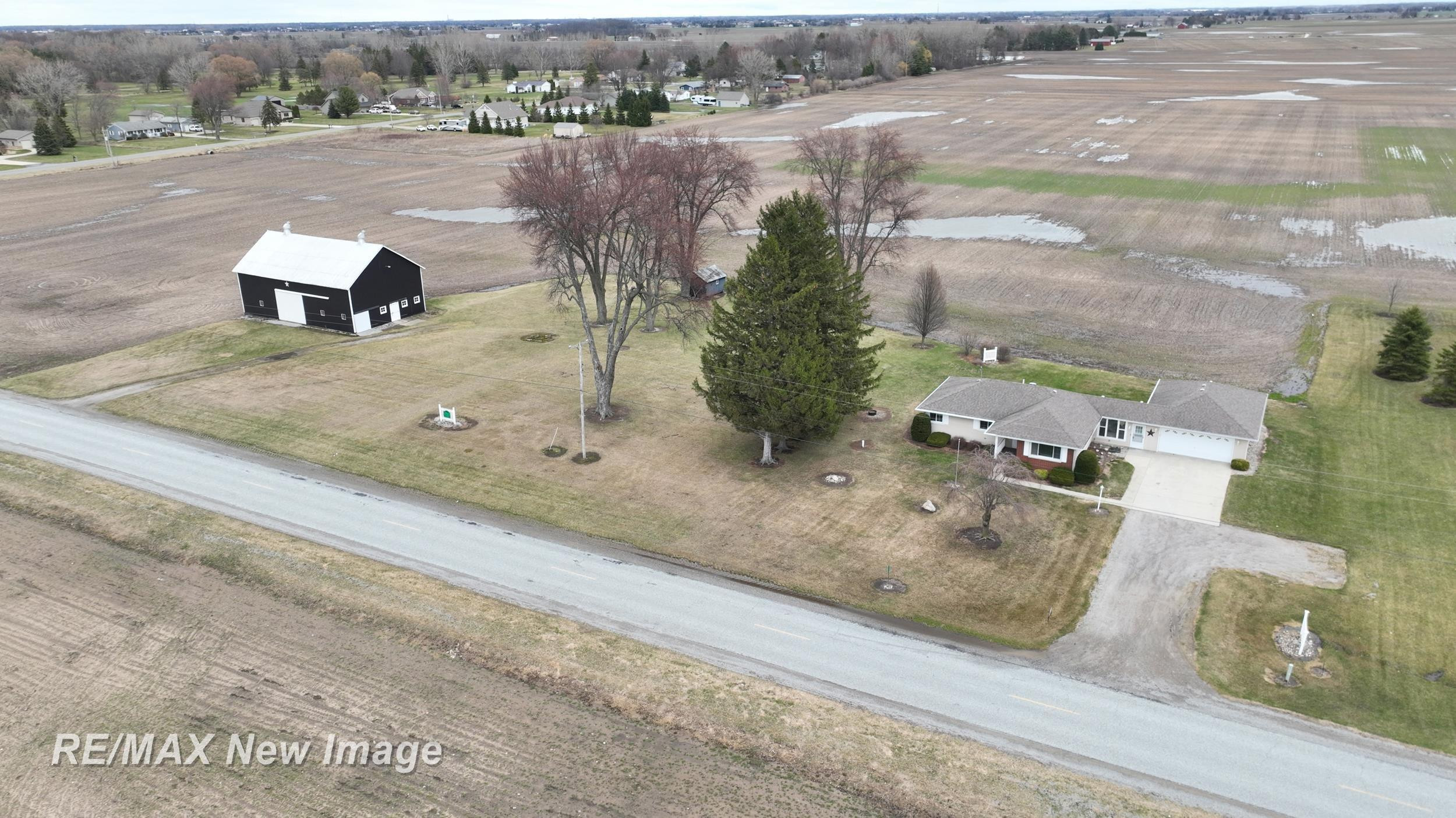 6820 Hospital Road, Saginaw, MI 48604 — front exterior