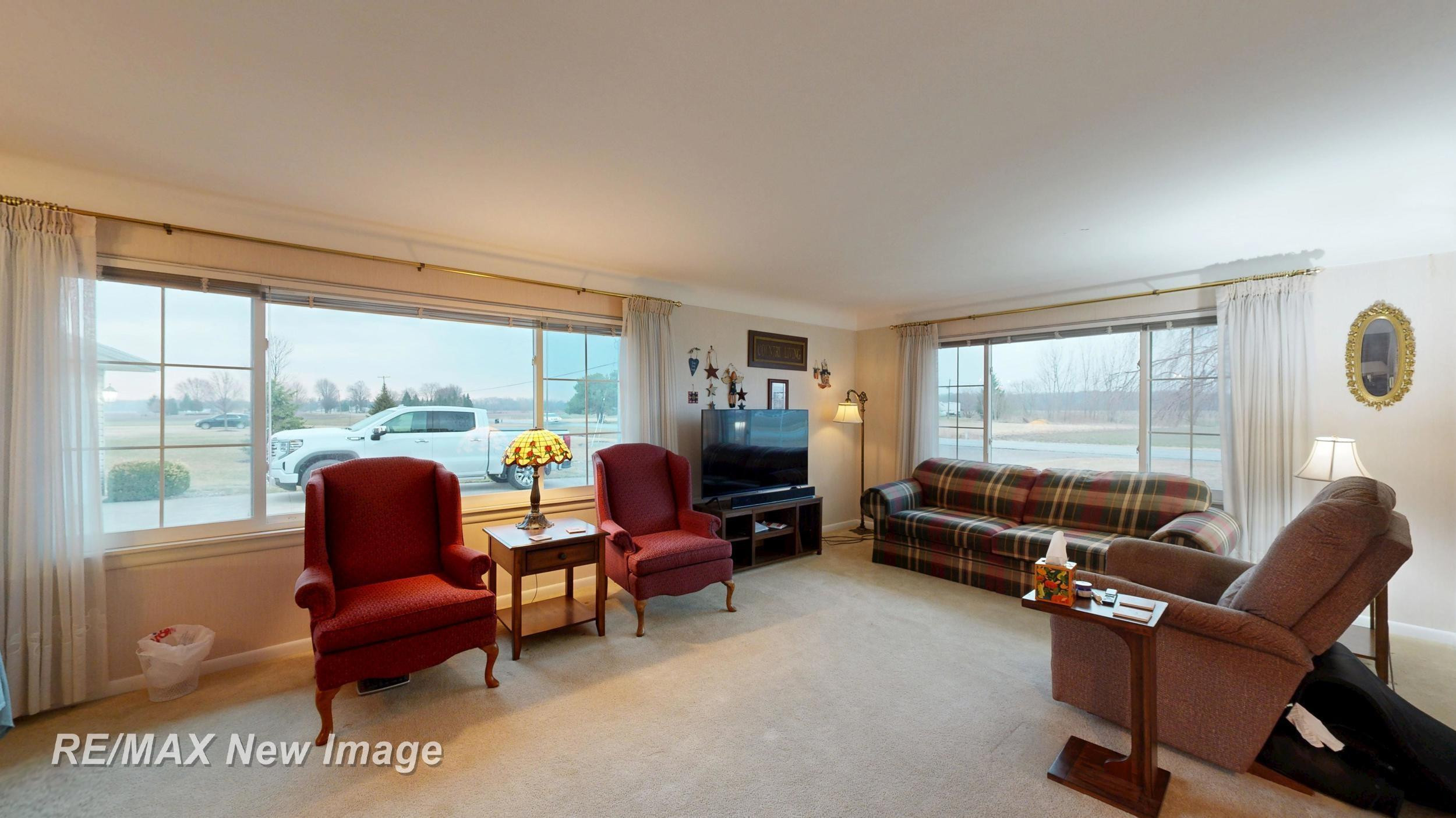 6820 Hospital Road, Saginaw, MI 48604 — Photo 9