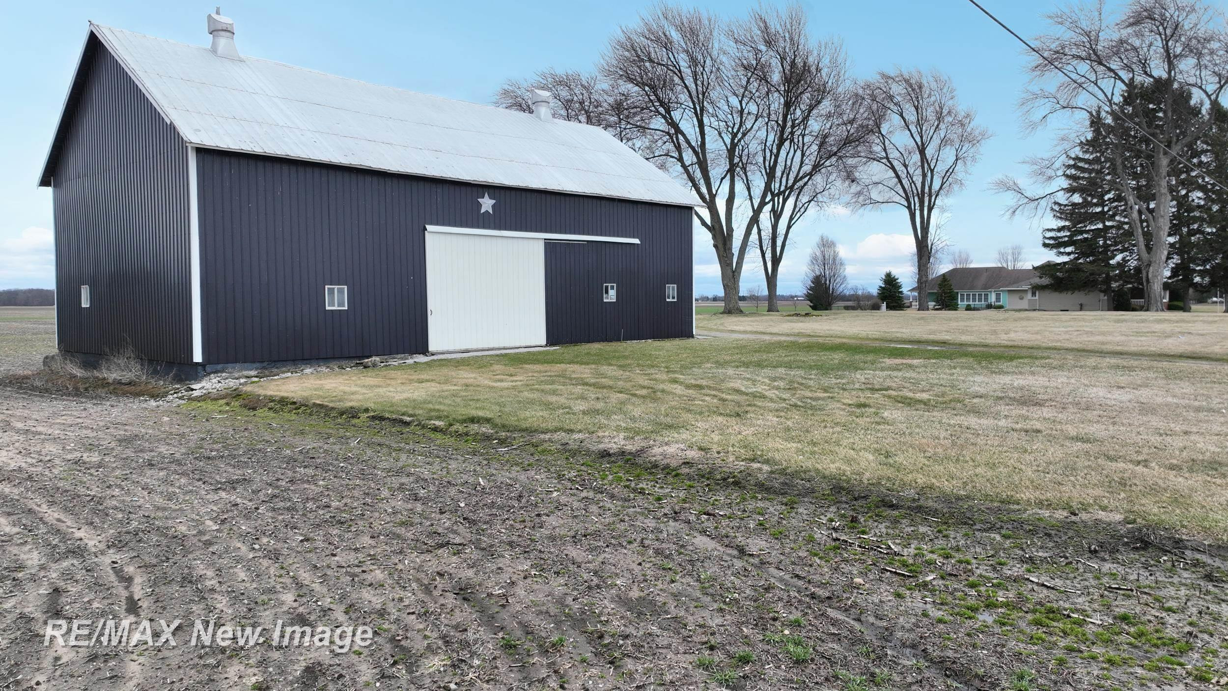 6820 Hospital Road, Saginaw, MI 48604 — Photo 40