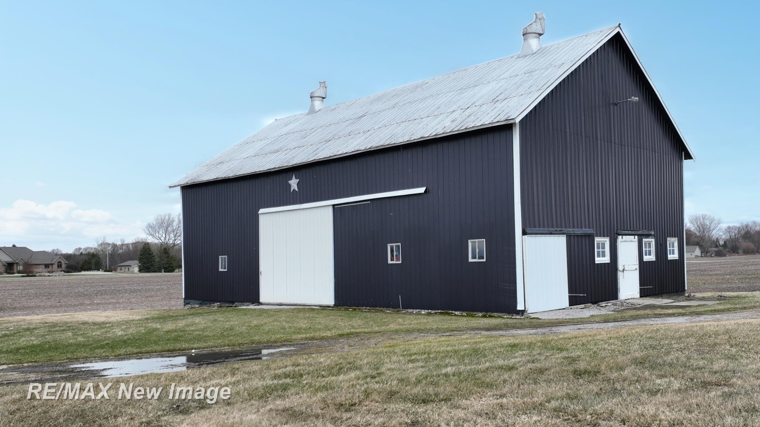 6820 Hospital Road, Saginaw, MI 48604 — Photo 42