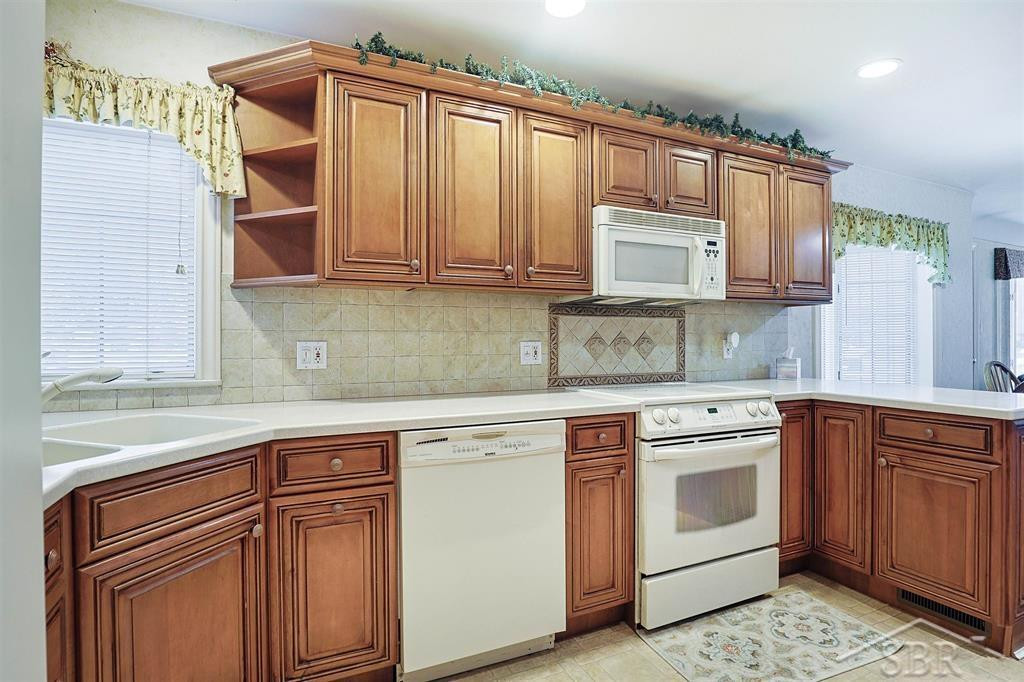 2935 W Ohio Road, Bay City, MI 48706 — Photo 18
