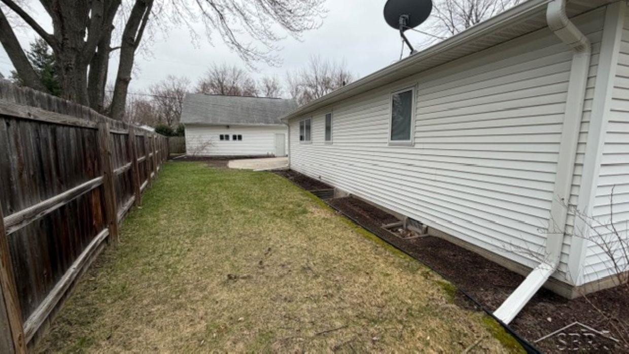 701 Airfield Lane, Midland, MI 48642 — Photo 20
