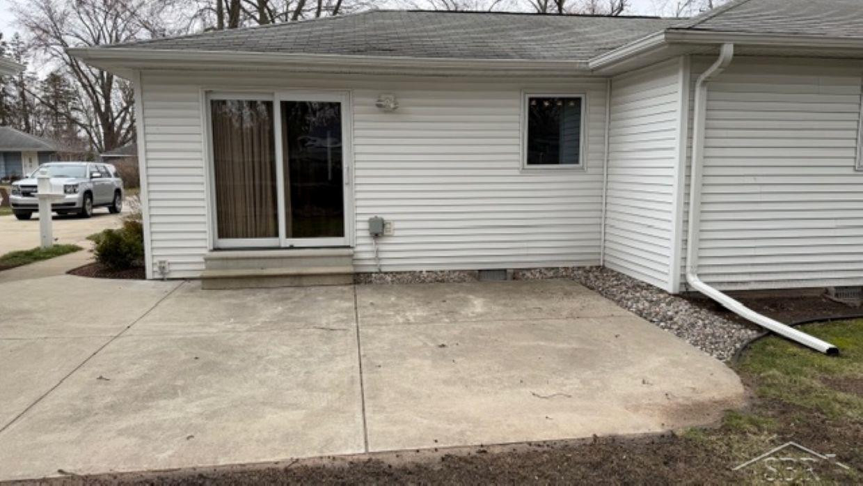 701 Airfield Lane, Midland, MI 48642 — Photo 21