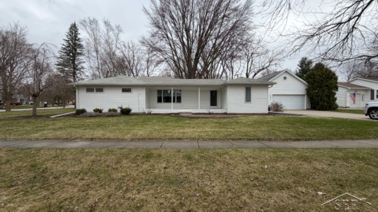 701 Airfield Lane, Midland, MI 48642 — front exterior