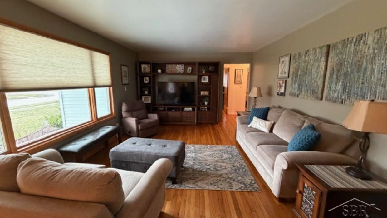 701 Airfield Lane, Midland, MI 48642 — Photo 3