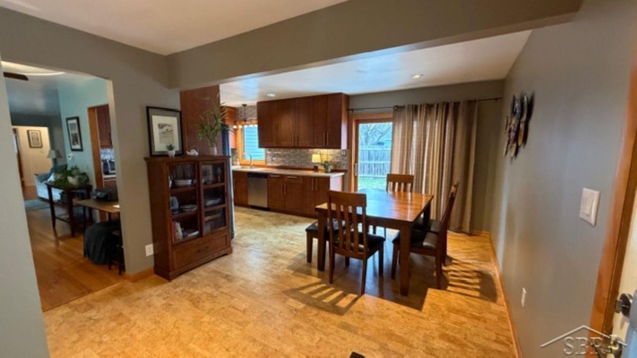 701 Airfield Lane, Midland, MI 48642 — Photo 5